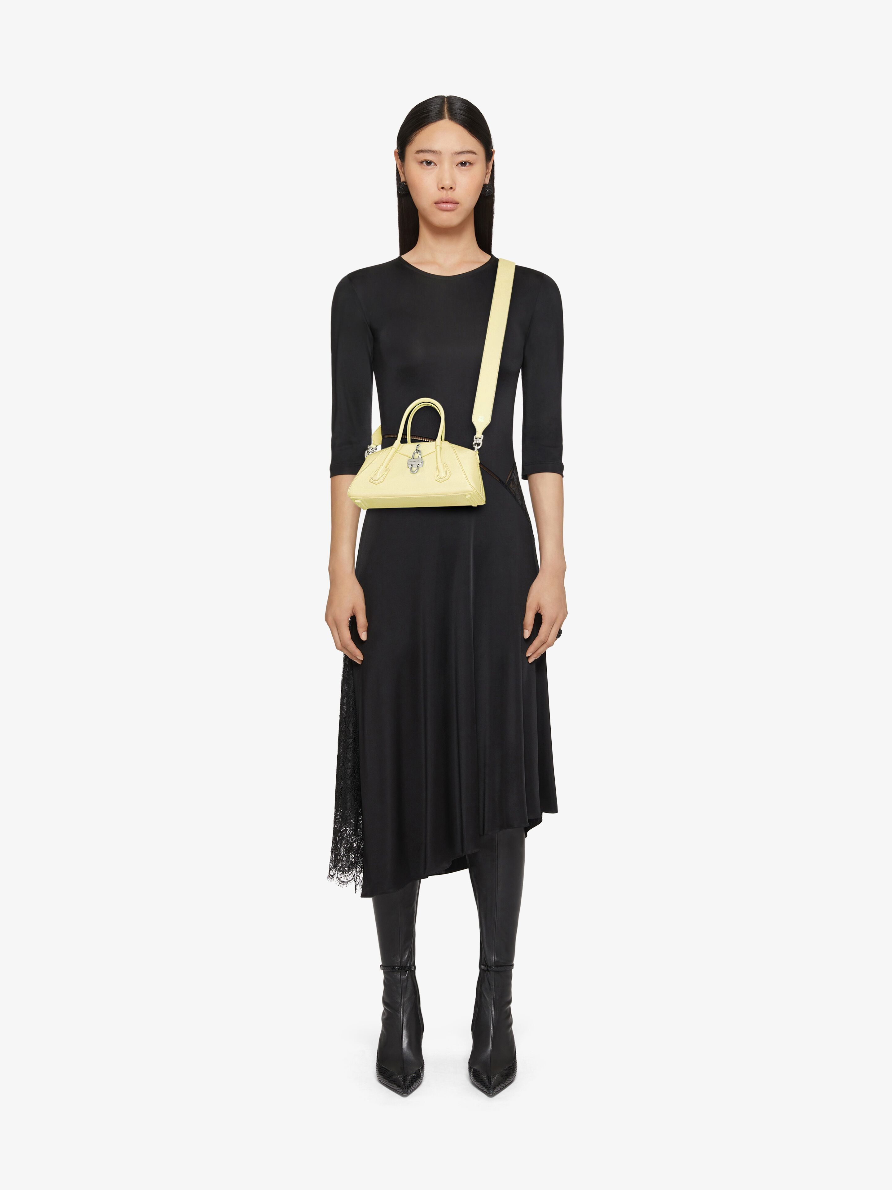 Givenchy o1srvl11e0225 Size: OS / Mini Antigona Bag in Light Yellow Size ONE SIZE - 2 Thumbnail