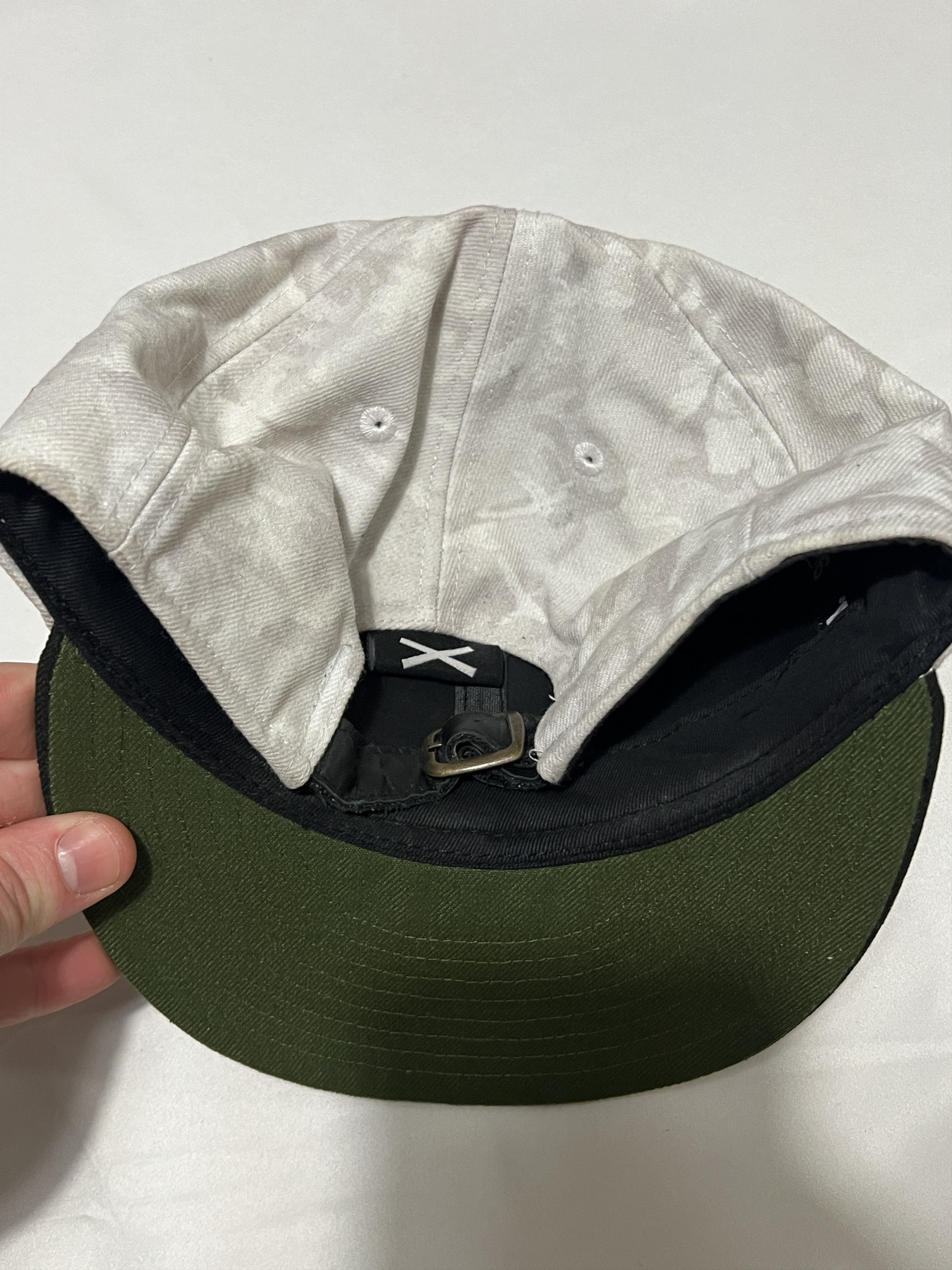 New Era × The Weeknd New Era X The Weeknd Official Issue XO snapback hat 2014 Size ONE SIZE - 2 Thumbnail