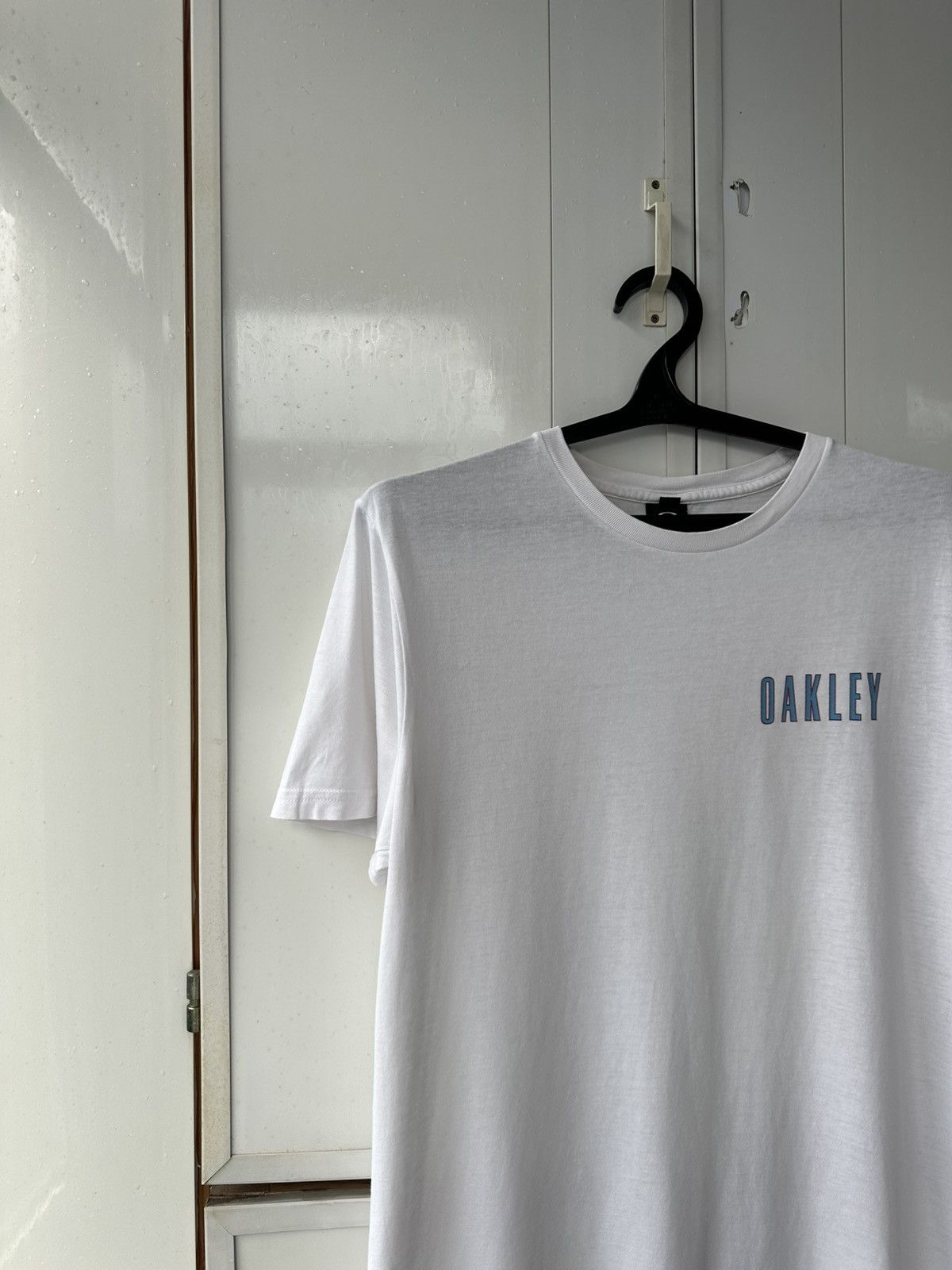 Oakley × Vintage Vintage T-shirt Oakley Y2K Blue Logo Size US M / EU 48-50 / 2 - 2 Thumbnail