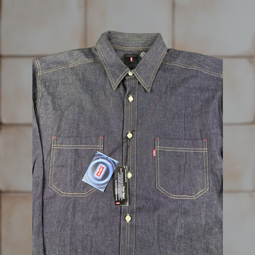 Levi's VINTAGE Levi's Red Tab Shirt XL Regular Jeans Denim Button-Up Collar-Down Long Sleeve Metal Pockets Blue Cotton Men Size US XL / EU 56 / 4 - 1 Thumbnail