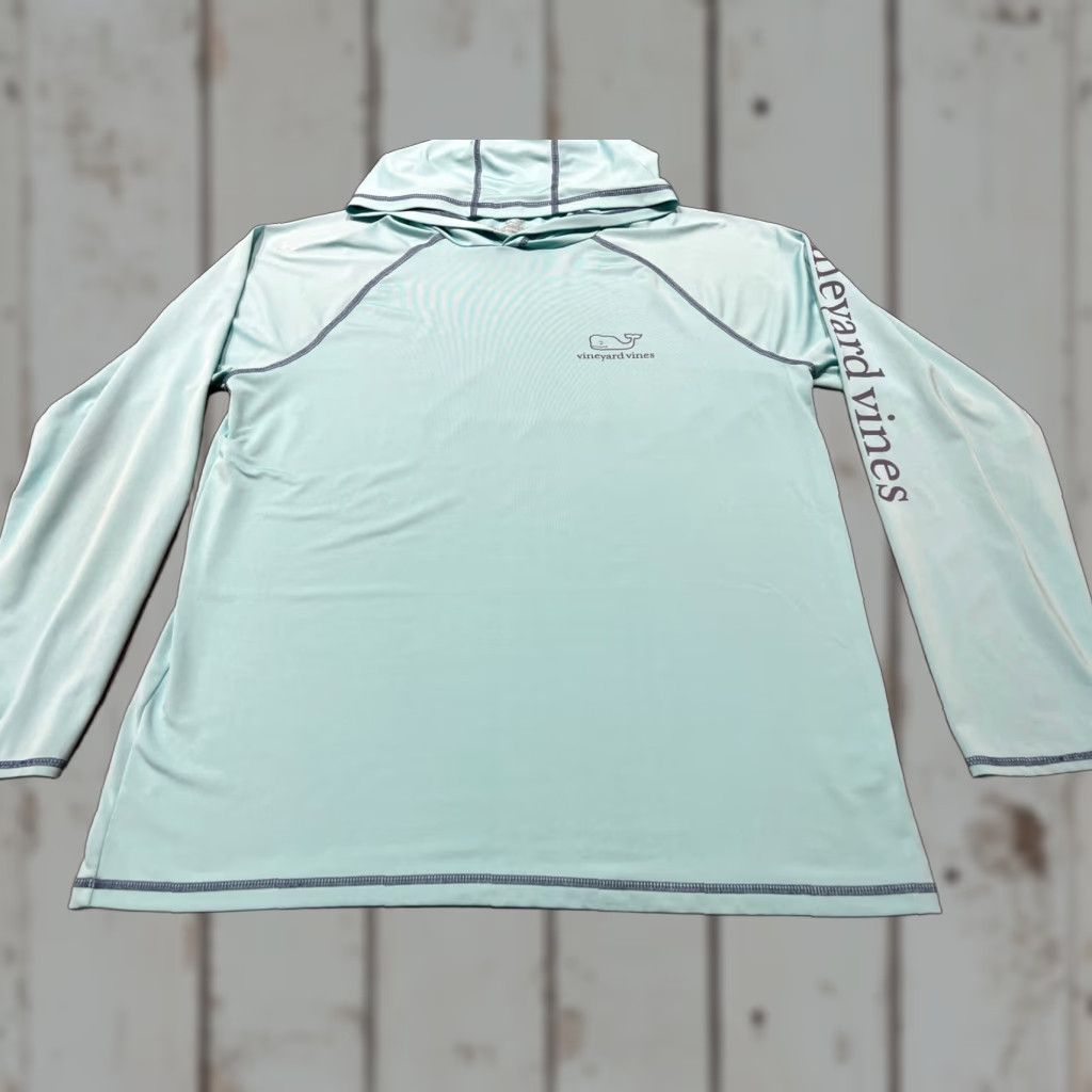 Vineyard Vines Vineyard Vines Hoodie S Blue L/S Whale Performance Outdoors Fishing Pullover Women Regular Size XS? Wait. Size S / US 4 / IT 40 - 1 Thumbnail