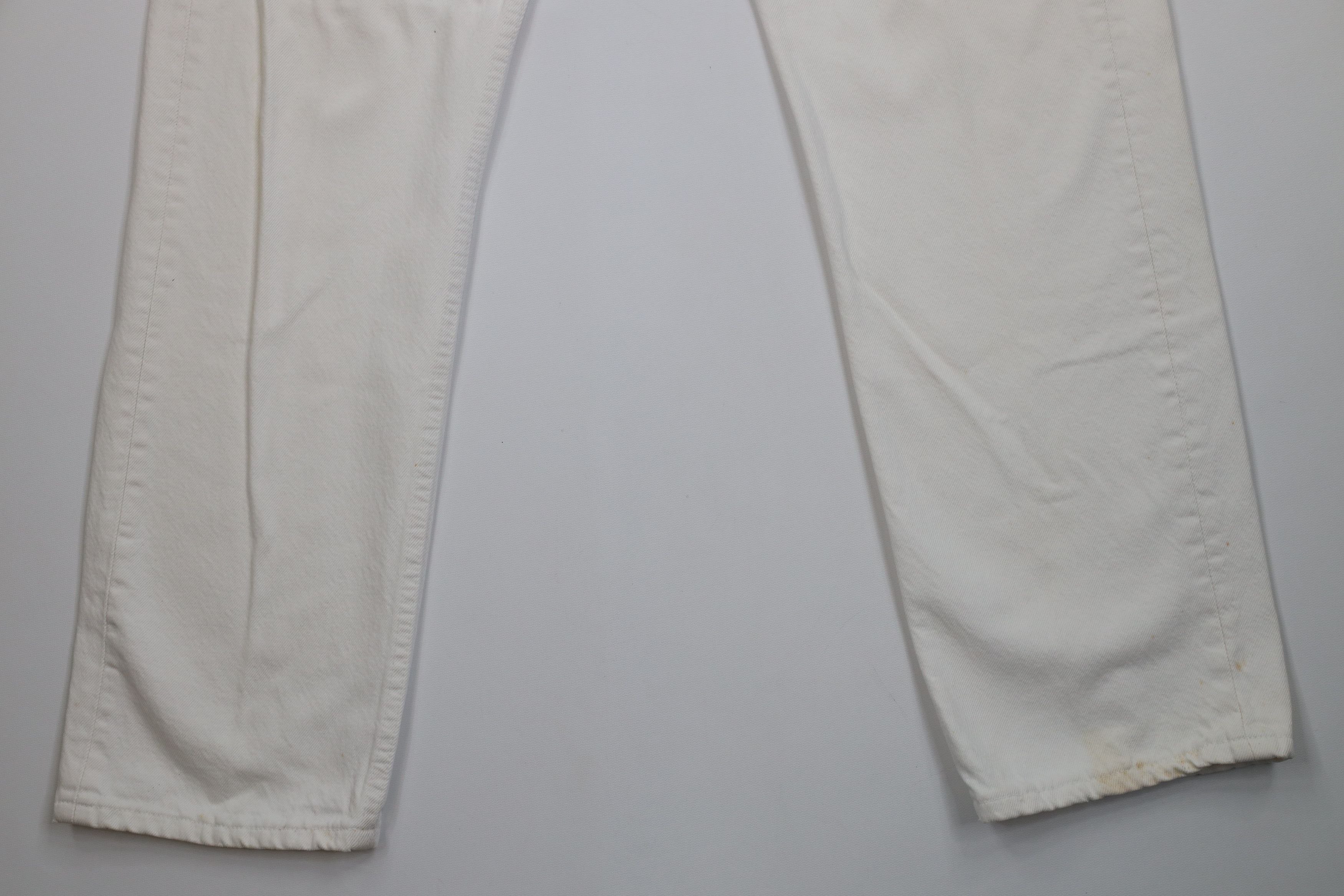 Levi's Vintage 90s Levis 501xx Fly Original Fit Jeans White USA Size US 34 / EU 50 - 4 Thumbnail