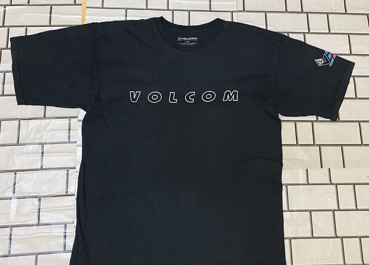 Designer × Volcom T-shirt VOLCOM Size US M / EU 48-50 / 2 - 3 Thumbnail