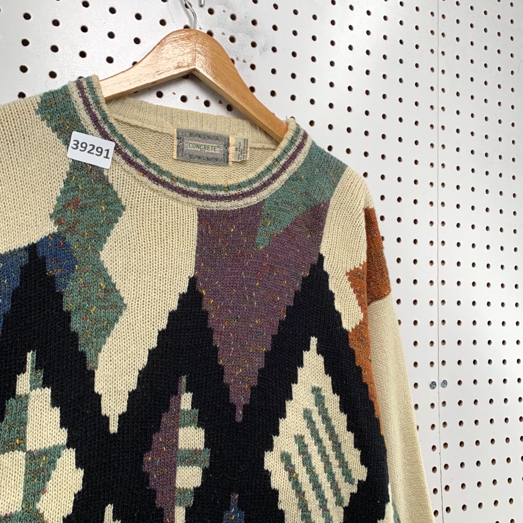Vintage VINTAGE Concrete Knit Sweater Mens Medium Beige Acrylic Crew Neck Argyle 21.5x28 Pullover 90s Mens Size US M / EU 48-50 / 2 - 7 Thumbnail