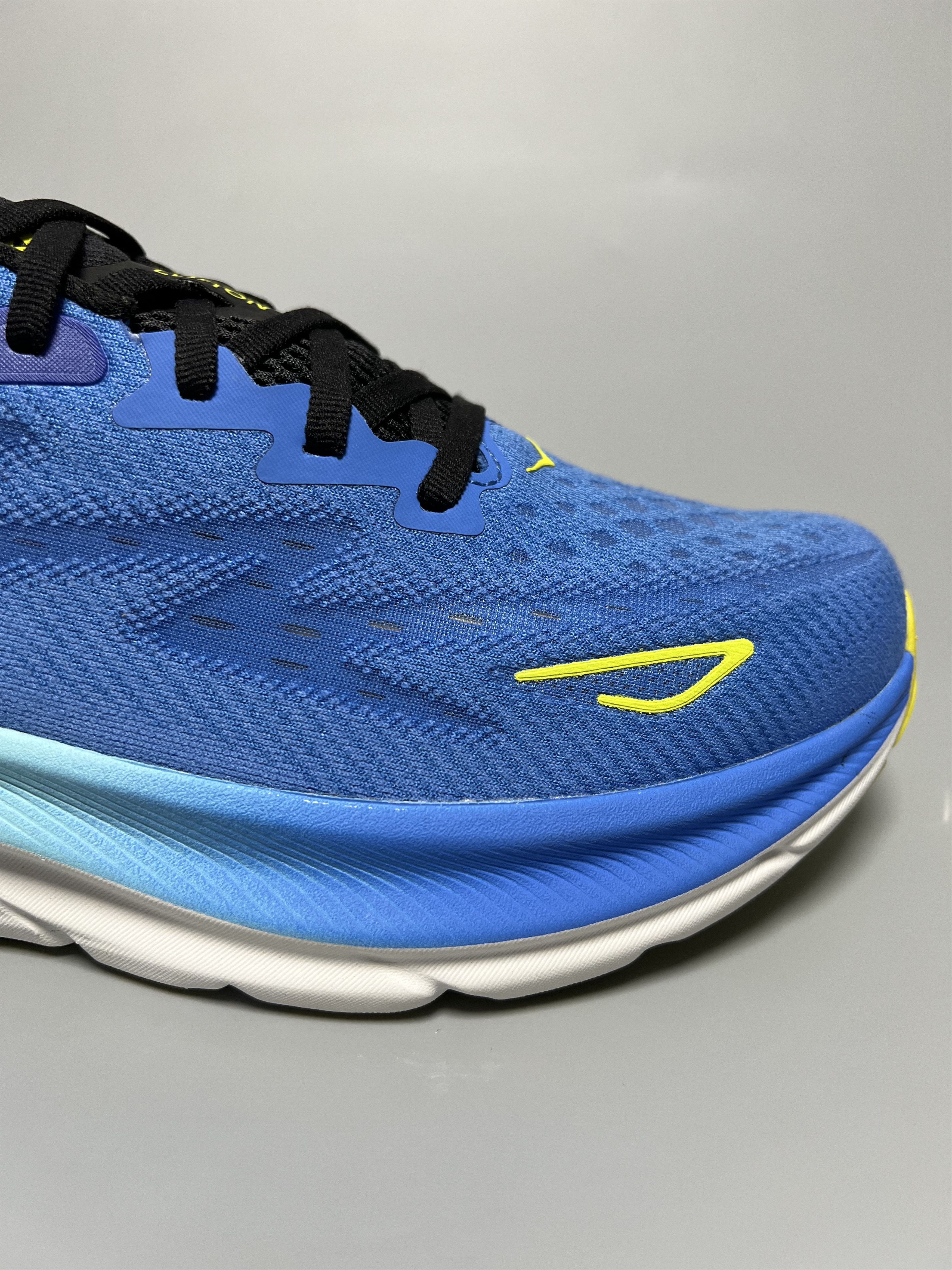 Hoka 9D Hoka One One Clifton 9 Running Shoes Walking Gym Size US 9 / EU 42 - 13 Thumbnail