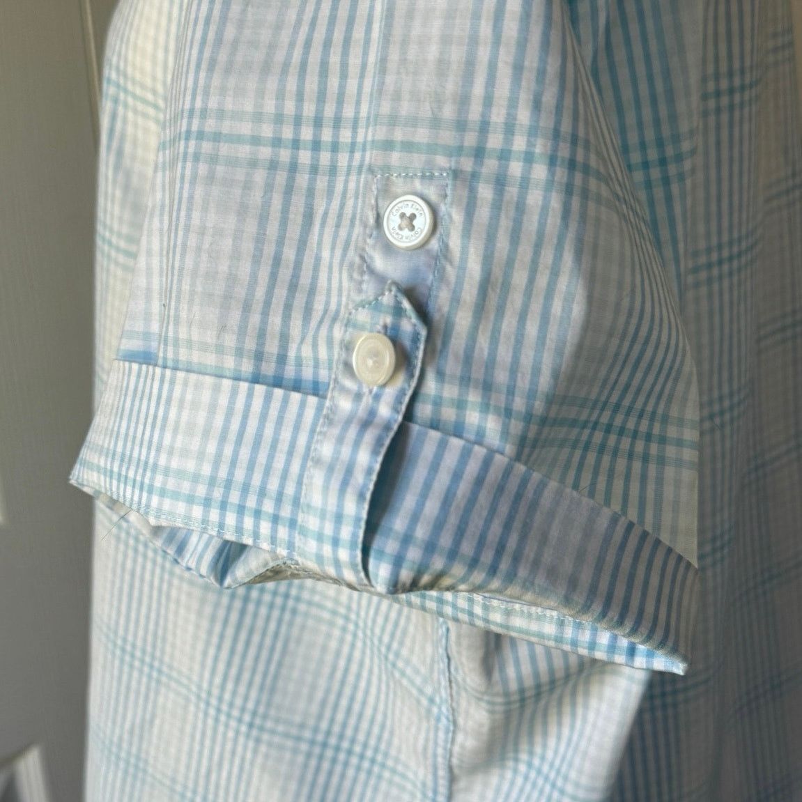 Calvin Klein Calvin Klein men’s XL short sleeve cotton button up shirt Size US XL / EU 56 / 4 - 5 Thumbnail