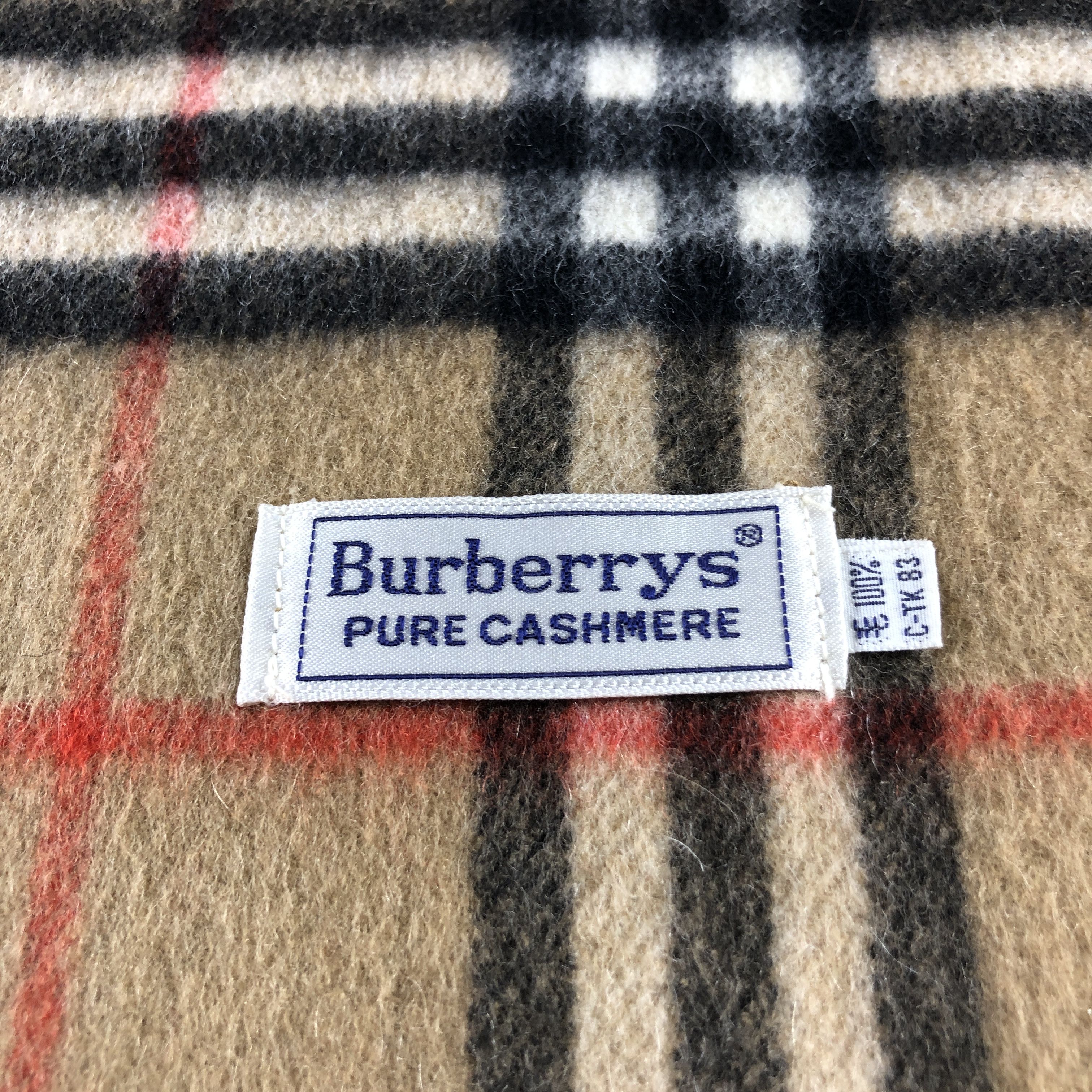 Burberry Burberrys Nova Check Tan Cashmere Scarf Muffler V2828 Size ONE SIZE - 5 Thumbnail