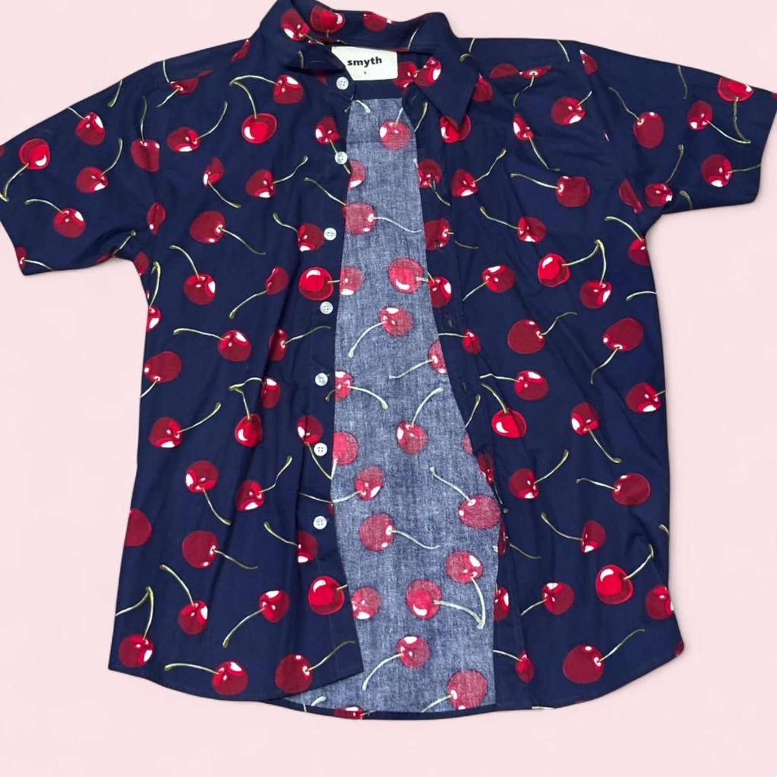 SMYTHE Navy and red cherry button down Size US S / EU 44-46 / 1 - 1 Thumbnail