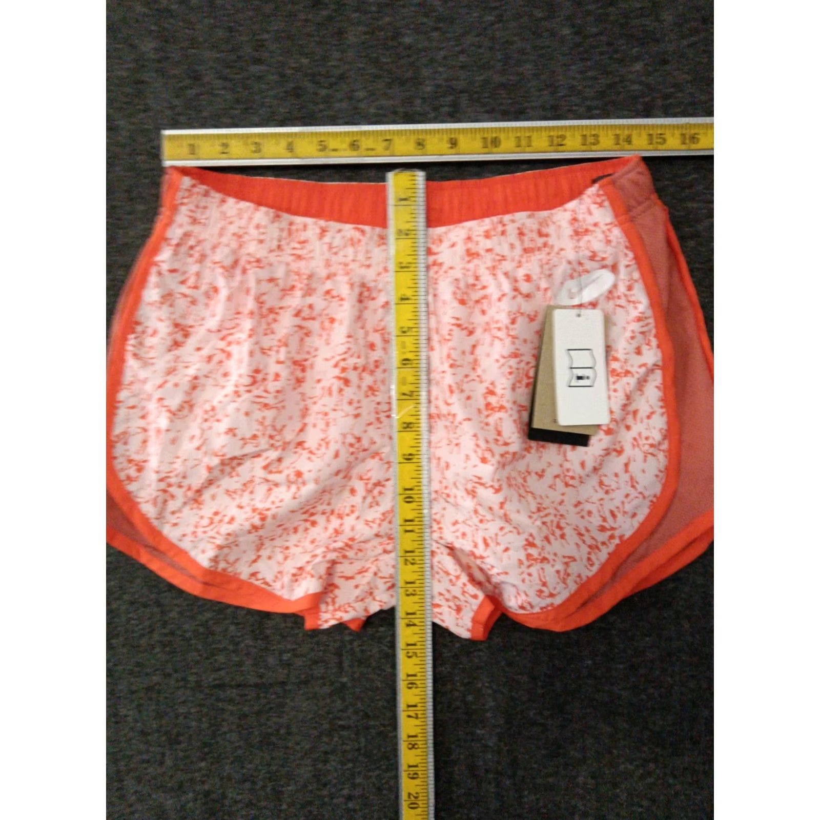 Nike Nike Dri-FIT Running Orange Activewear Shorts DM7741-610 Women's L Size 36" / US 14 / IT 50 - 4 Thumbnail