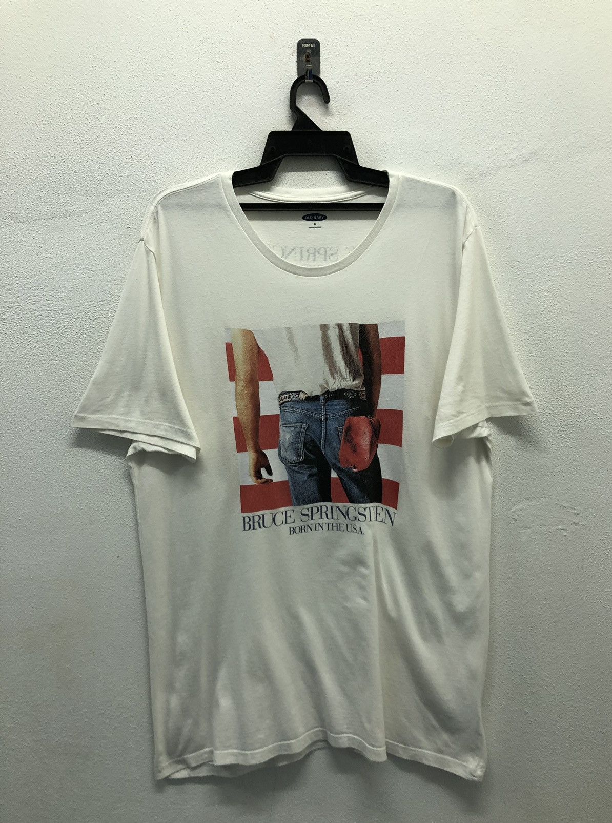 Vintage Old Navy Bruce Springsteen Born In The Usa T-Shirt Size US XL / EU 56 / 4 - 1 Thumbnail