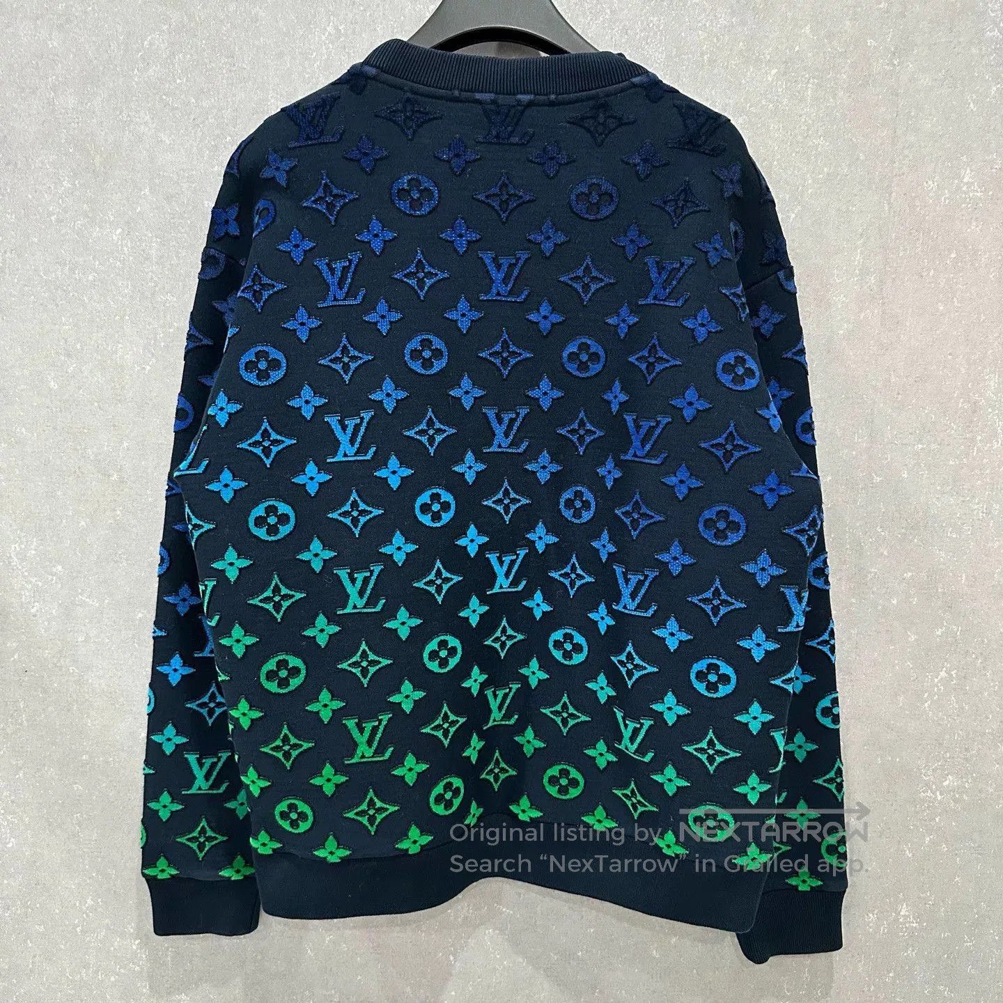 Louis Vuitton Louis Vuitton Gradient Flocked Sweatshirt. Size US M / EU 48-50 / 2 - 2 Thumbnail