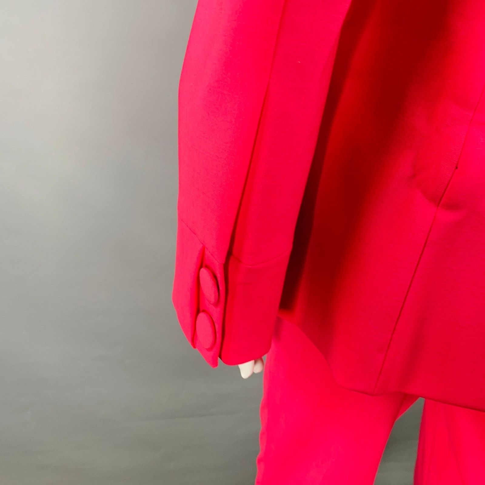 La Perla LA PERLA Size 4 Hot Pink Wool Blend Double Breasted Pantsuit Size 27" / US 4 / IT 40 - 6 Thumbnail