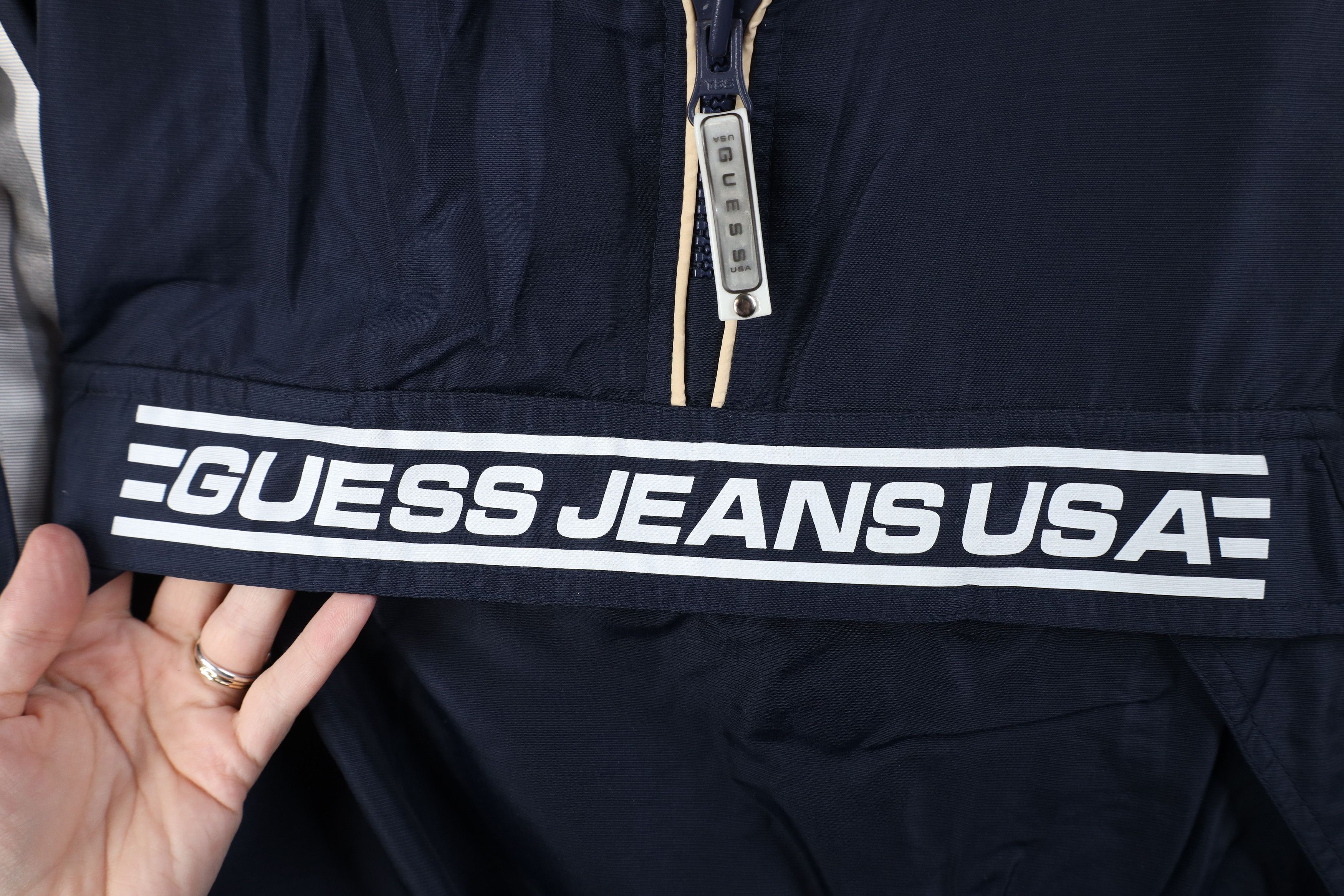 Guess Vintage 90s Guess Hooded Anorak Windbreaker Jacket Size US XL / EU 56 / 4 - 4 Thumbnail