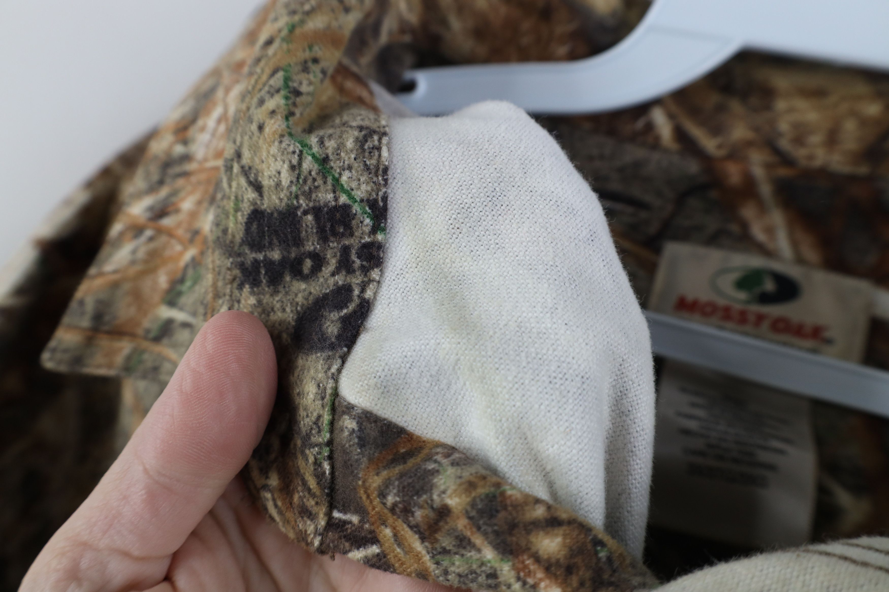 Mossy Oaks Vintage Mossy Oak Camouflage Cloth Collared Button Shirt Size US XXL / EU 58 / 5 - 10 Thumbnail