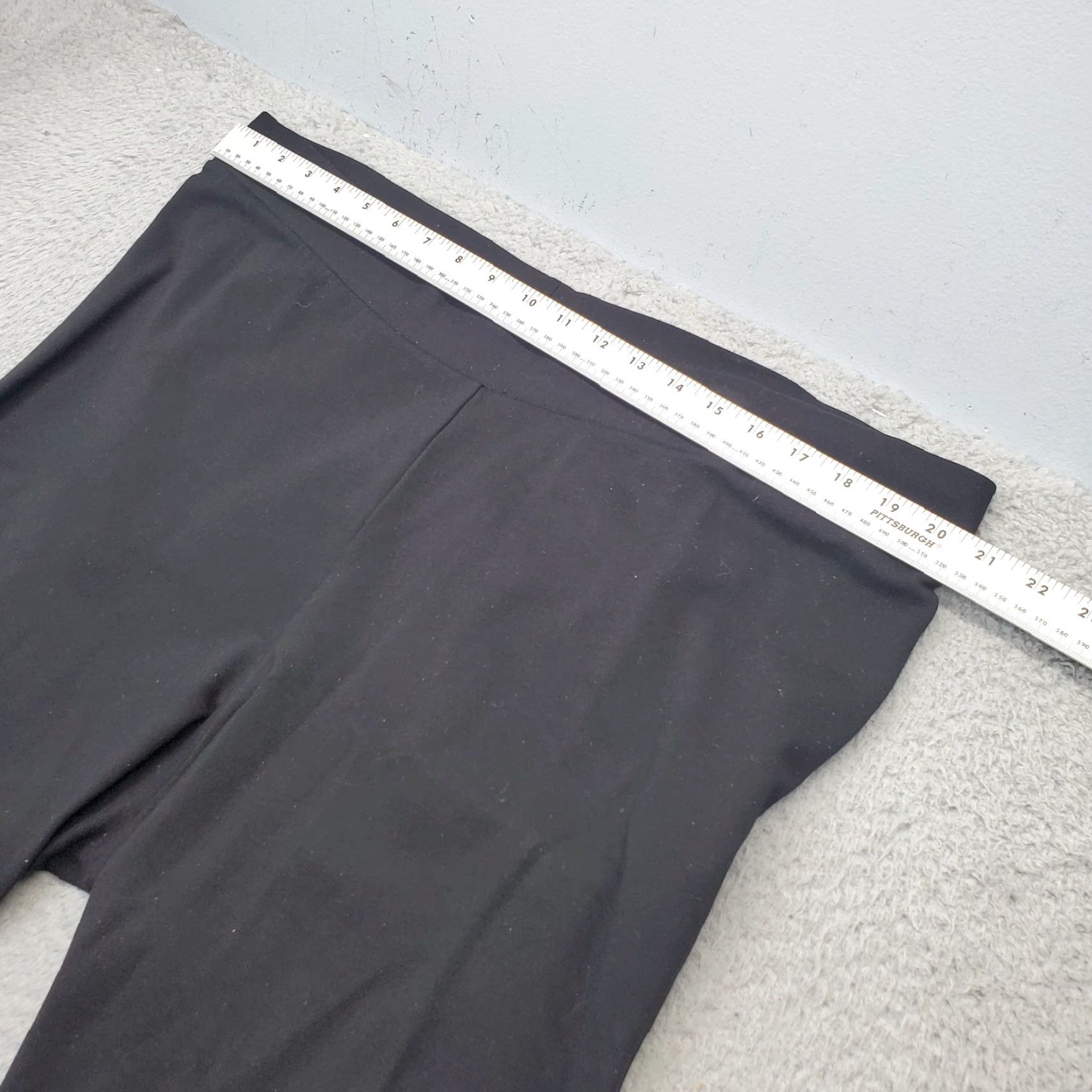 Vince Camuto Vince Camuto Leggings Womens 2X Black Classic Stretch Lightweight Elastic Waist 2X Womens Leggings Black Vince Camuto Size 40" / US 18 - 3 Thumbnail