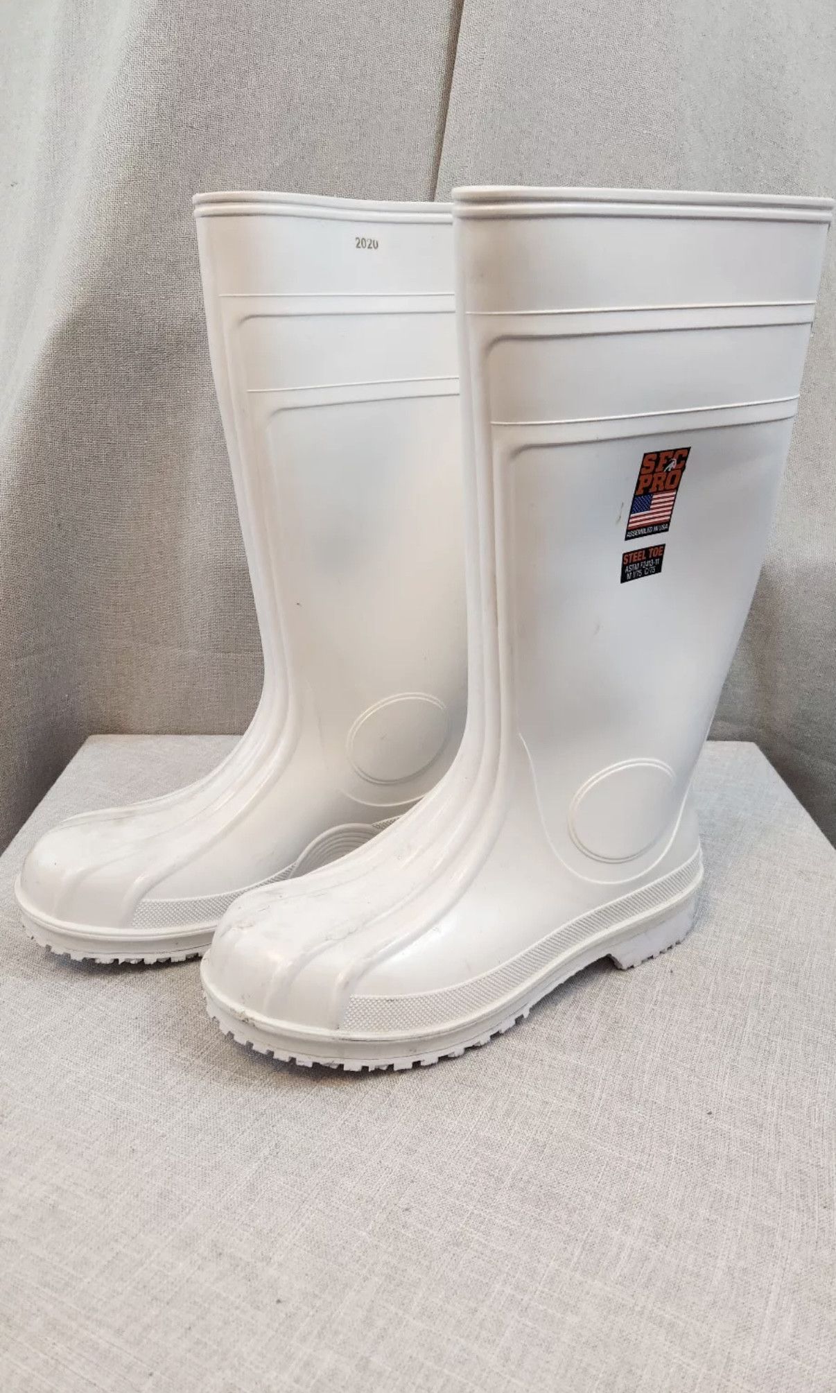 Other SFC 16" Steel Toe PVC boots Size US 10 / EU 43 - 2 Thumbnail