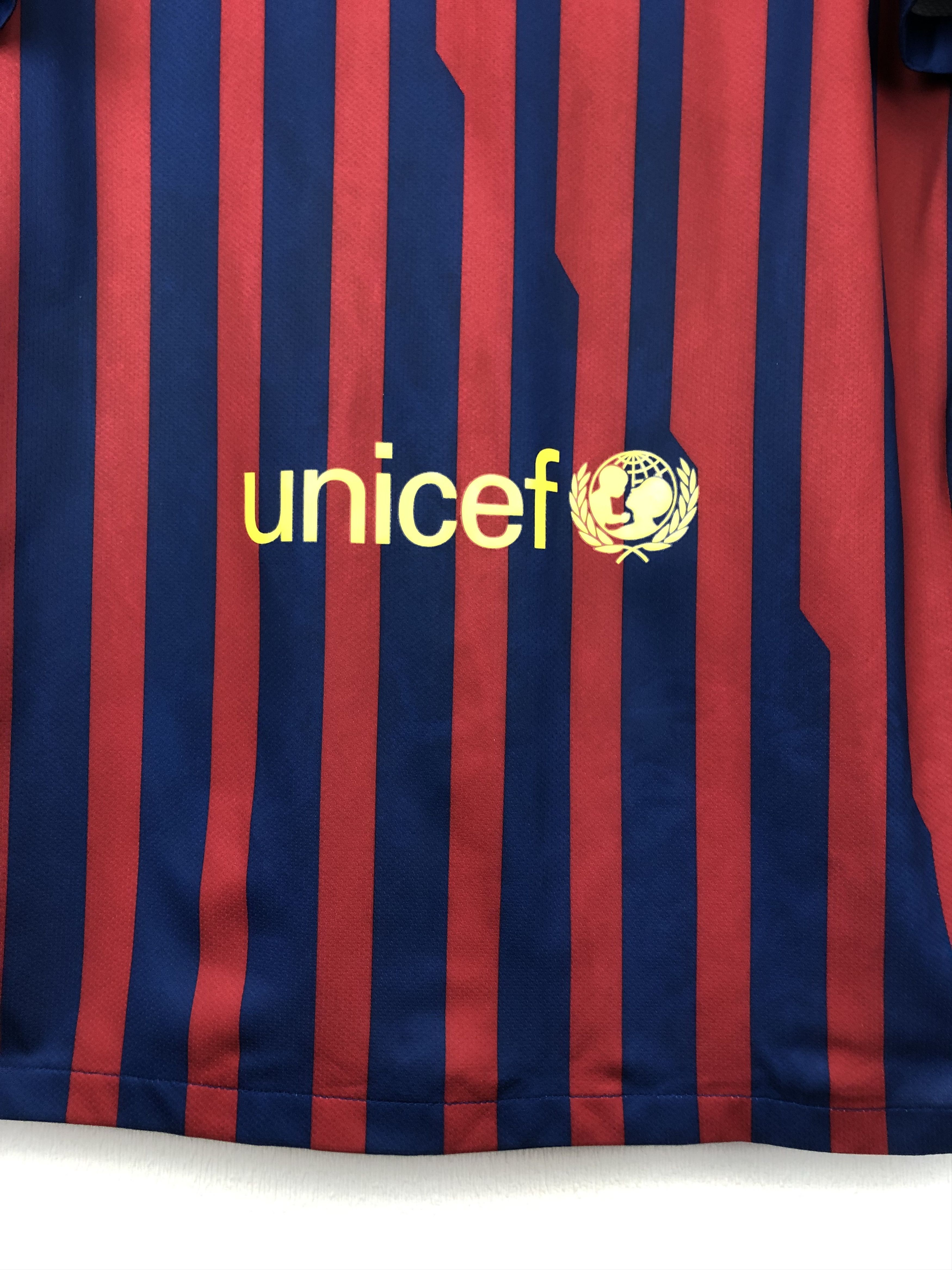 Vintage Barcelona football shirt 2011 Soccer Nike Jersey Camiseta Size US L / EU 52-54 / 3 - 13 Thumbnail