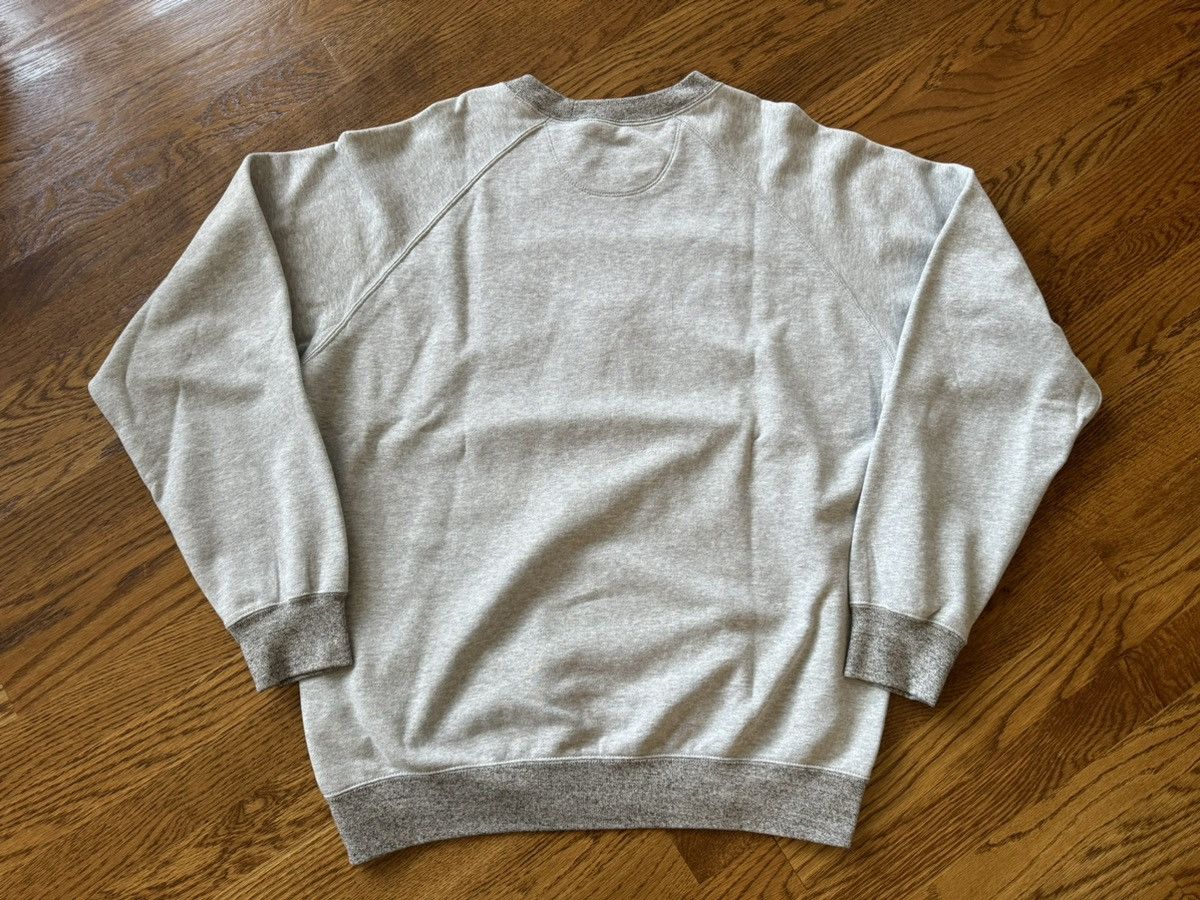JW Anderson × Uniqlo Large JW Anderson Sweatshirt Gray Coat of Arms Crest Shirt Size US L / EU 52-54 / 3 - 7 Thumbnail
