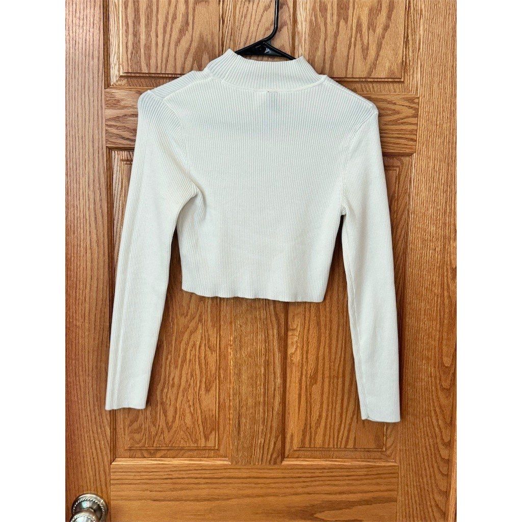 H&M H&M Divided Sweater Womens M Ivory Ribbed Mock Neck Long Sl Size US M / EU 48-50 / 2 - 2 Thumbnail