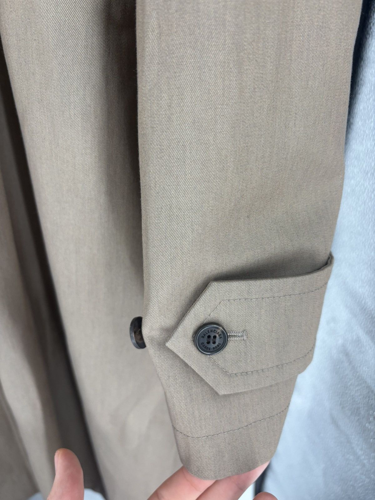 Balenciaga Balenciaga Garde Robe Trench Coat Size US L / EU 52-54 / 3 - 13 Thumbnail
