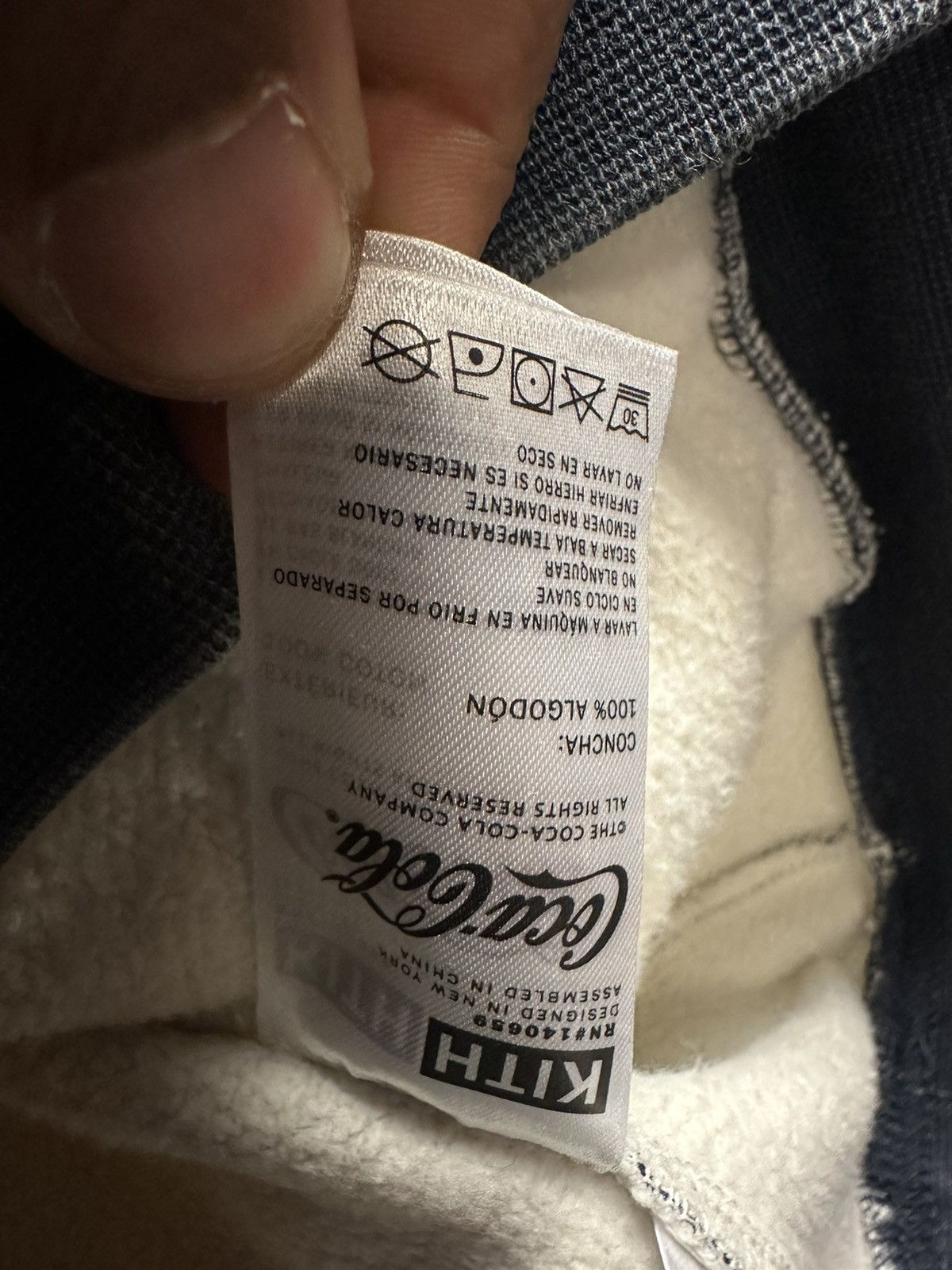 Kith KITH x coke a cola hoodie new medium Size US M / EU 48-50 / 2 - 7 Thumbnail