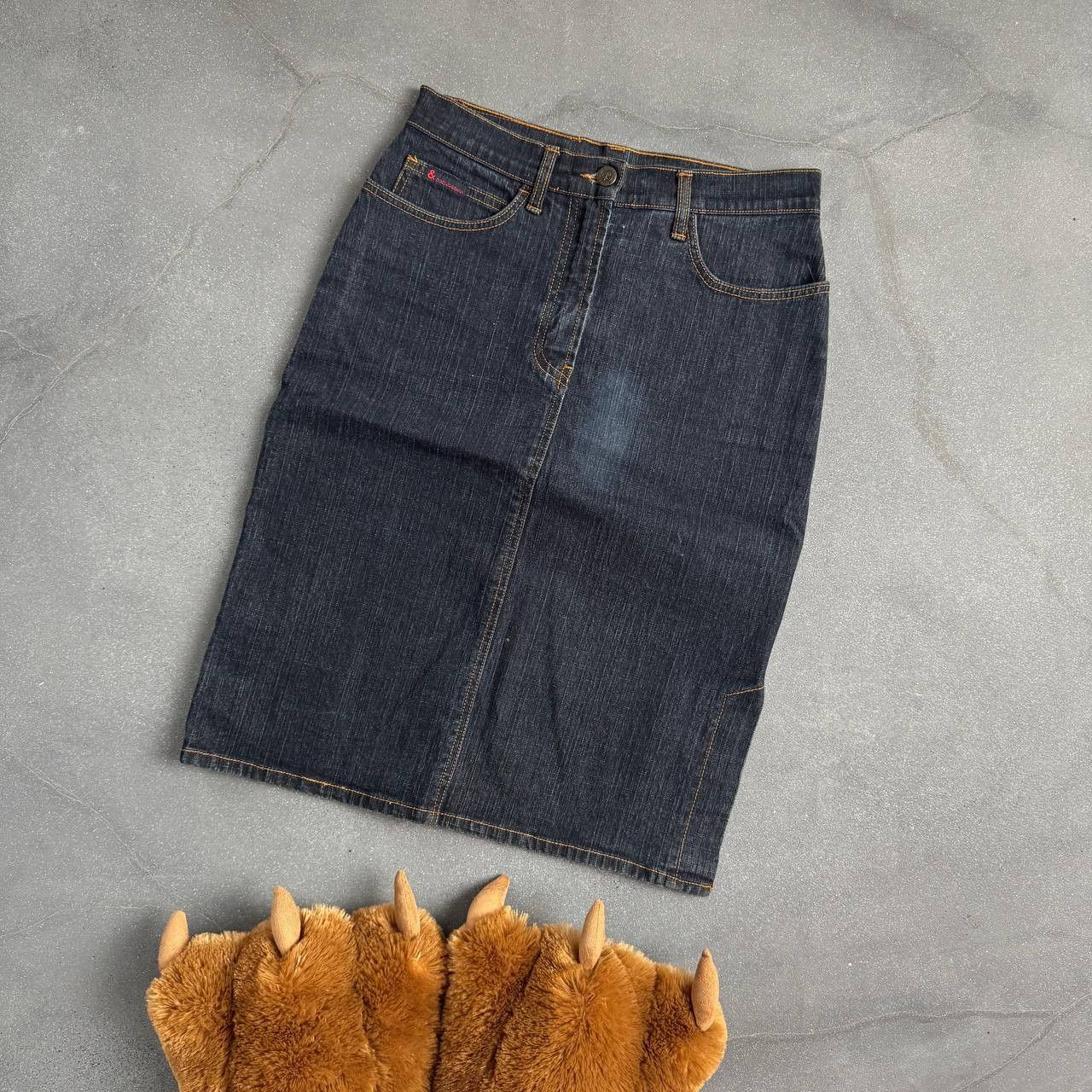 Dolce & Gabbana × Vintage Dolce & Gabbana Vintage Washed Denim Midi Skirt Size 26" / US 2 / IT 38 - 2 Thumbnail