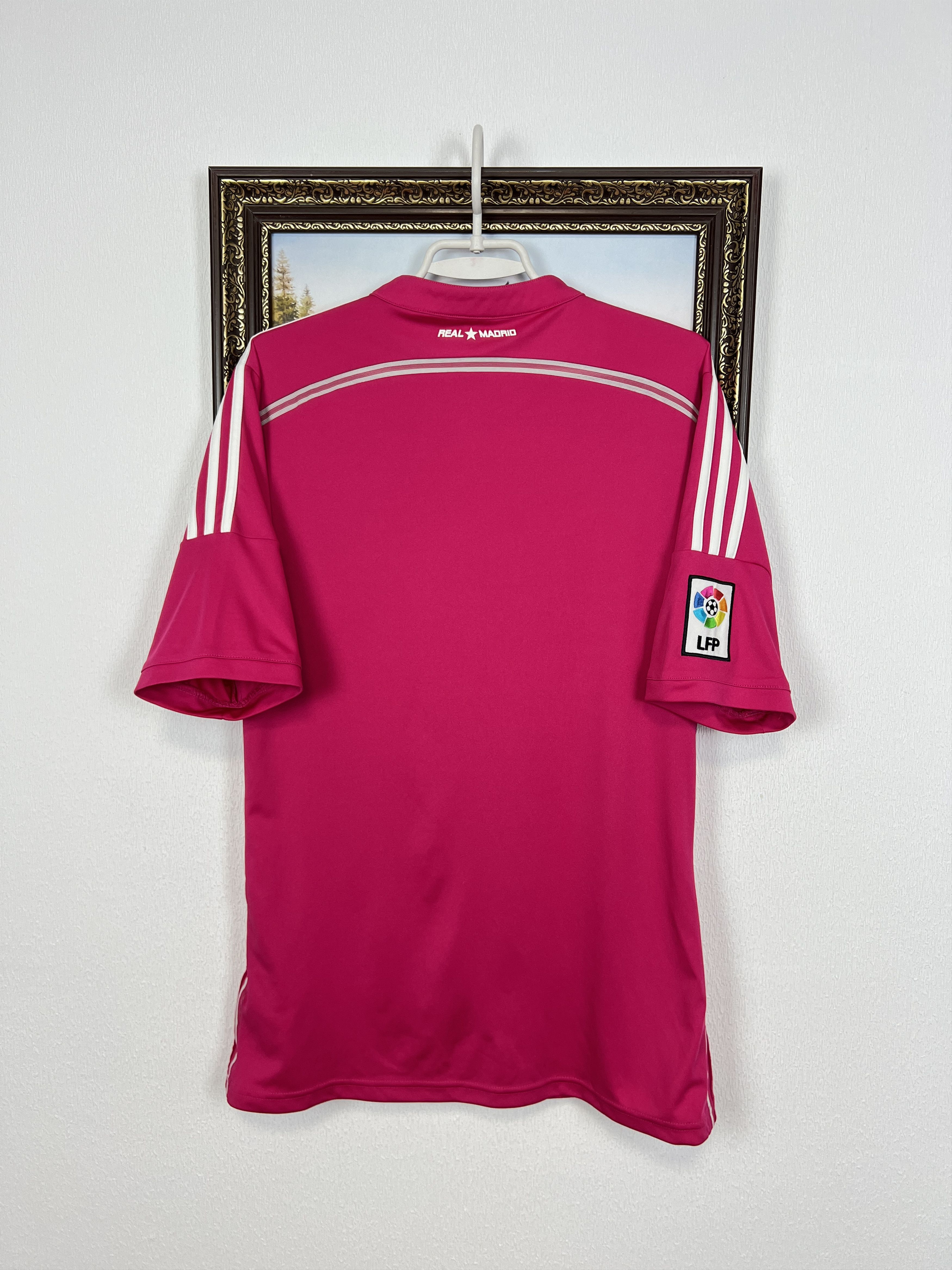 Adidas Real Madrid football shirt Soccer Adidas Jersey Tee Hype Size US M / EU 48-50 / 2 - 13 Thumbnail