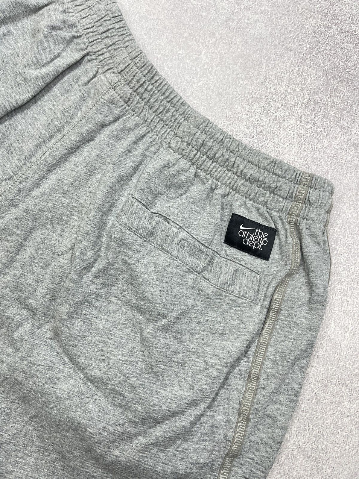 Nike Vintage Nike Basic Grey Shorts Swoosh Drill Y2K ACG TN Size US 38 / EU 54 - 5 Thumbnail