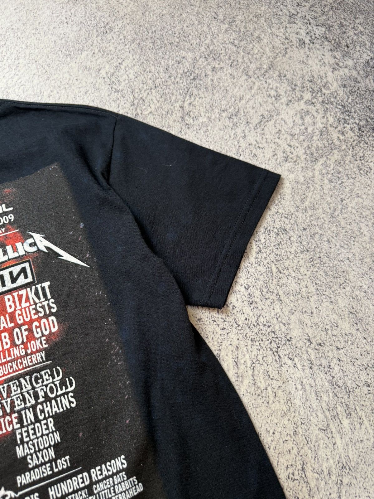 Vintage SONISPHERE 2009 METALLICA SLIPKNOT KORN VINTAGE GRAPHIC TEE Size US S / EU 44-46 / 1 - 24 Thumbnail