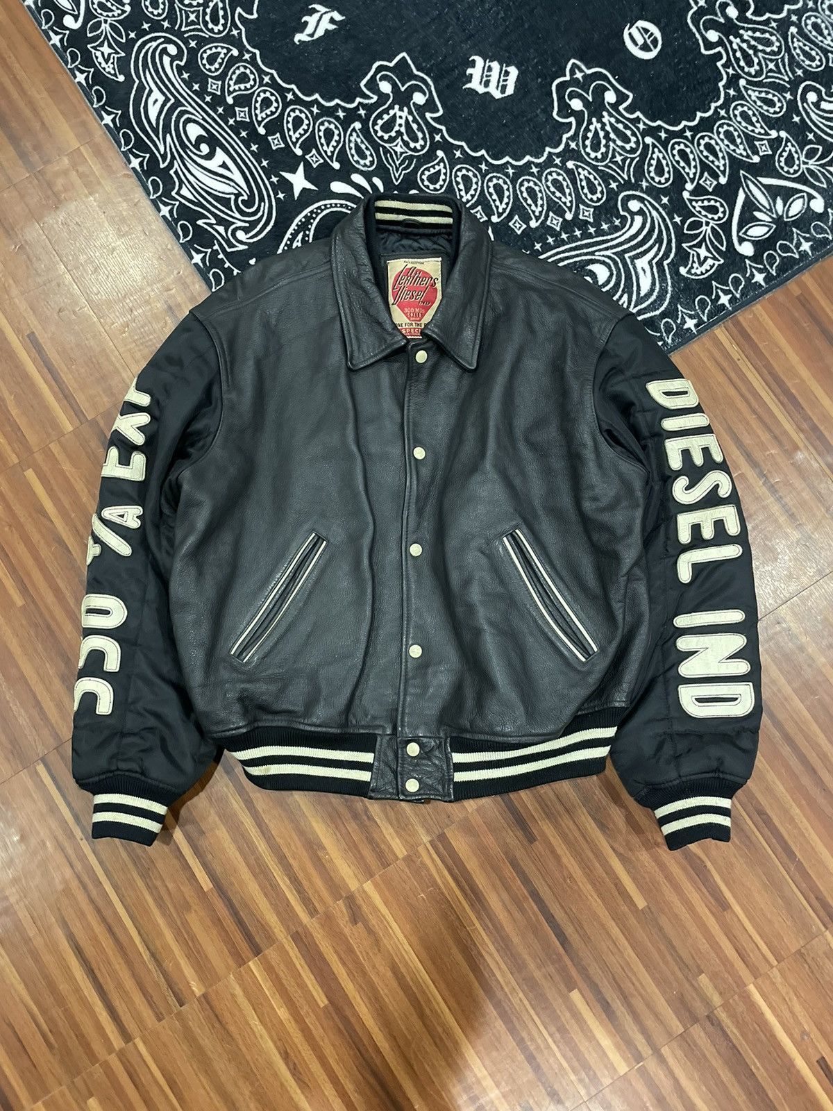 image of Biker Lines Vintage Diesel Leather Typec Bomber Jacket in Black, Men's (Size Small)