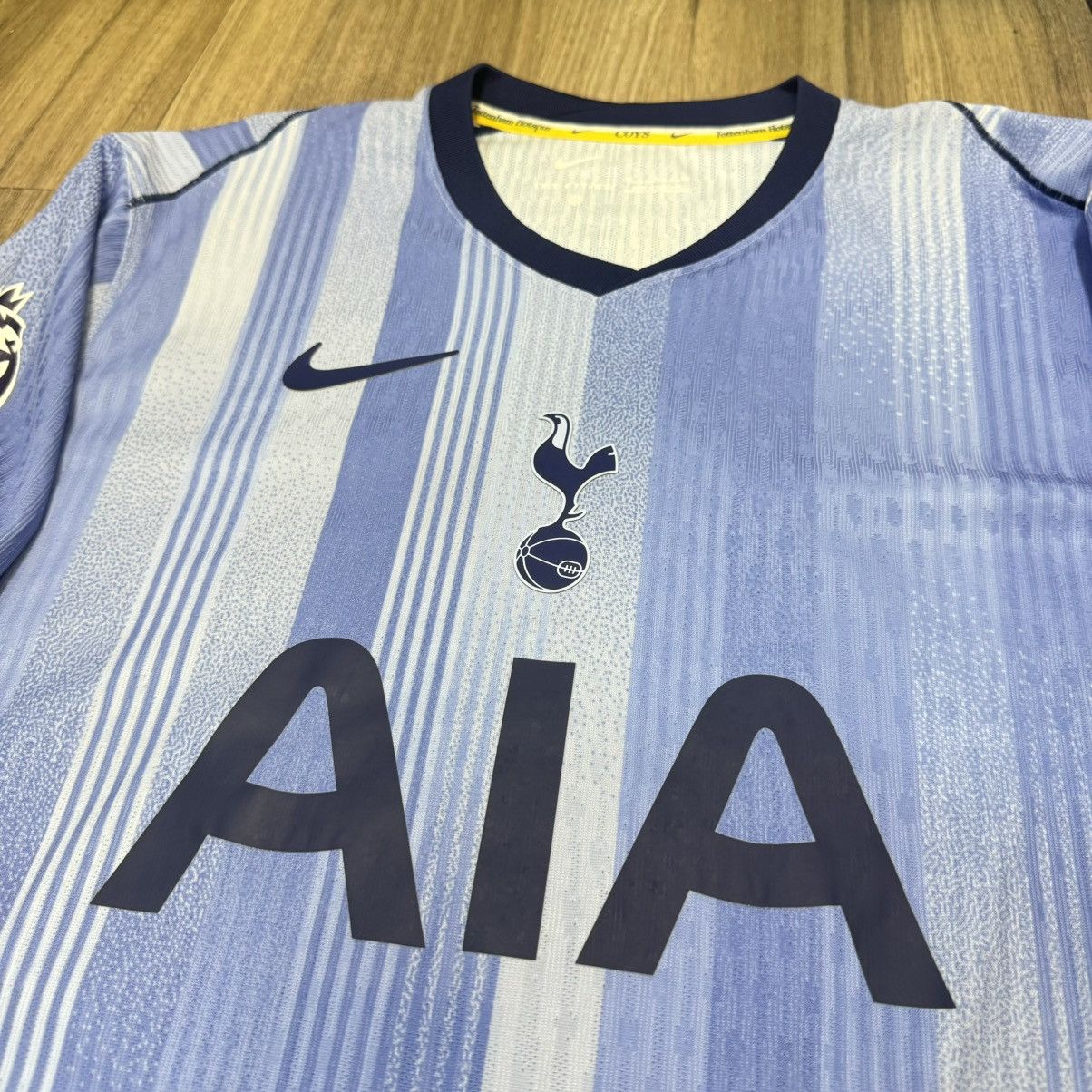 Nike Tottenham Hotspur 24/25 away shirt #6 Dragusin Size US XL / EU 56 / 4 - 3 Thumbnail