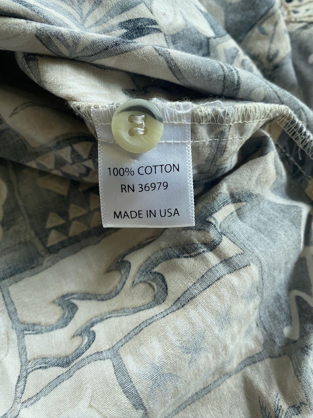 Vintage Vintage 80’s Hawaiian Beach Tribal Button Up Style Polo Size US XS / EU 42 / 0 - 13 Thumbnail