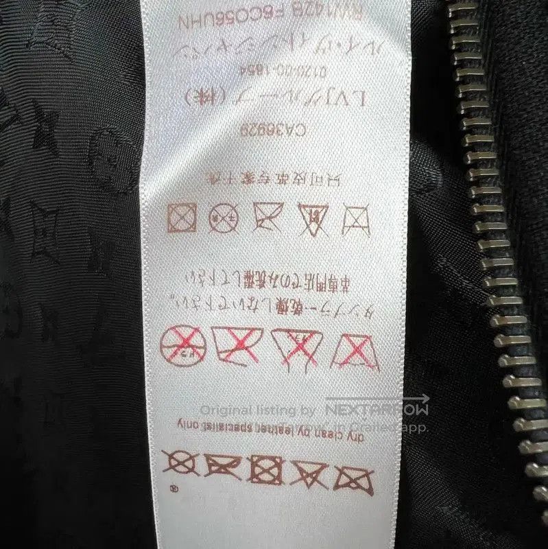 Louis Vuitton Louis Vuitton Black Cashmere Coat Size S . Size S / US 4 / IT 40 - 5 Thumbnail