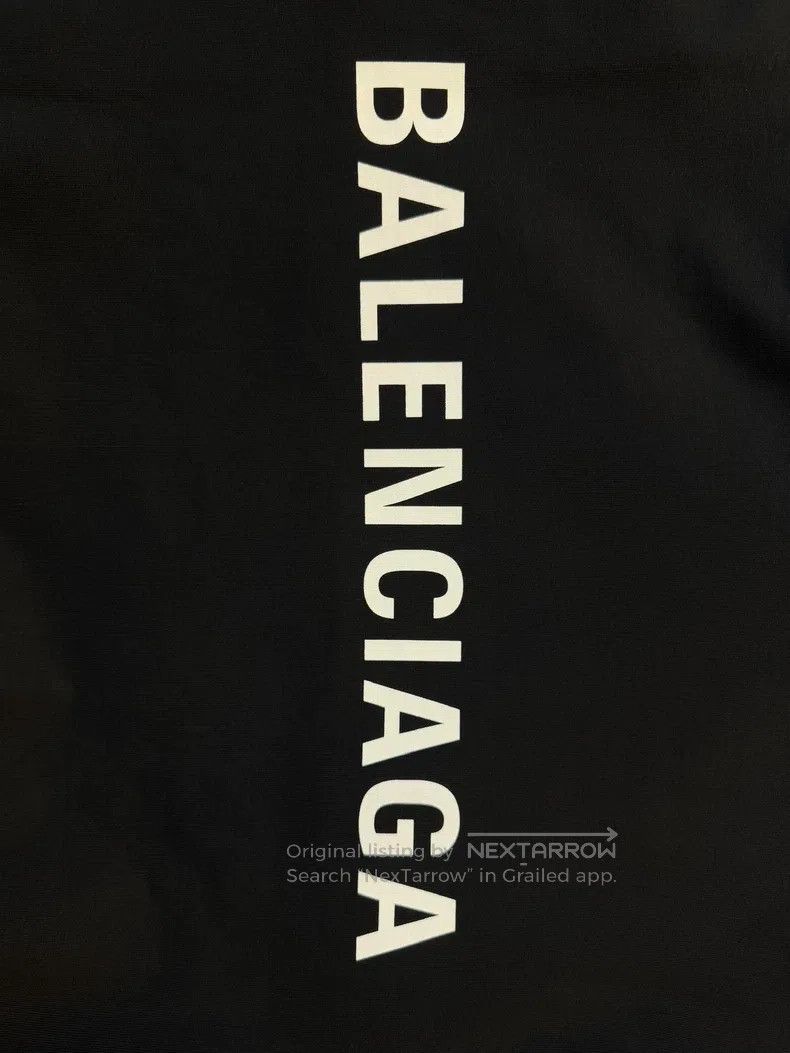 Balenciaga Balenciaga Black Back Big Logo Printed Hooded Sweatshirt Size US S / EU 44-46 / 1 - 9 Thumbnail