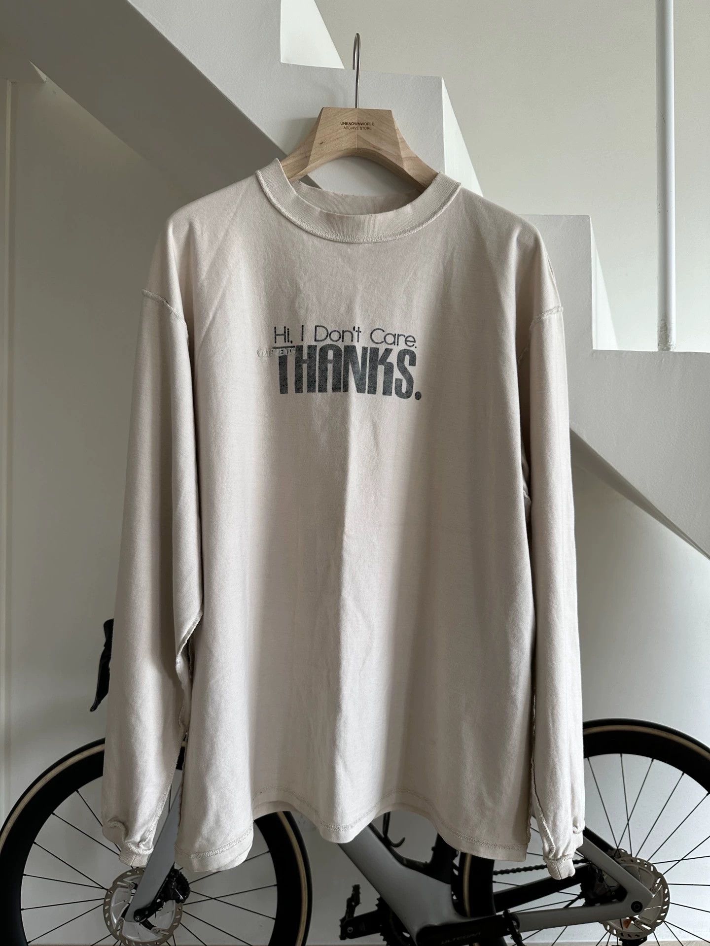 Vetements Vetements 2-Way Embroidered Slogan Washed TEE XS Size US XS / EU 42 / 0 - 1 Thumbnail