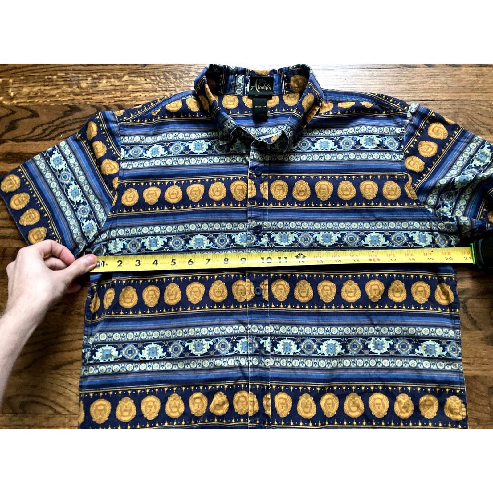 Disney Disney Aladdin Shirt Men M AOP Camp Hawaiian Button Up Short Sleeve Blue Graphic Print Hawaiian Theme 90s? Size US M / EU 48-50 / 2 - 7 Thumbnail