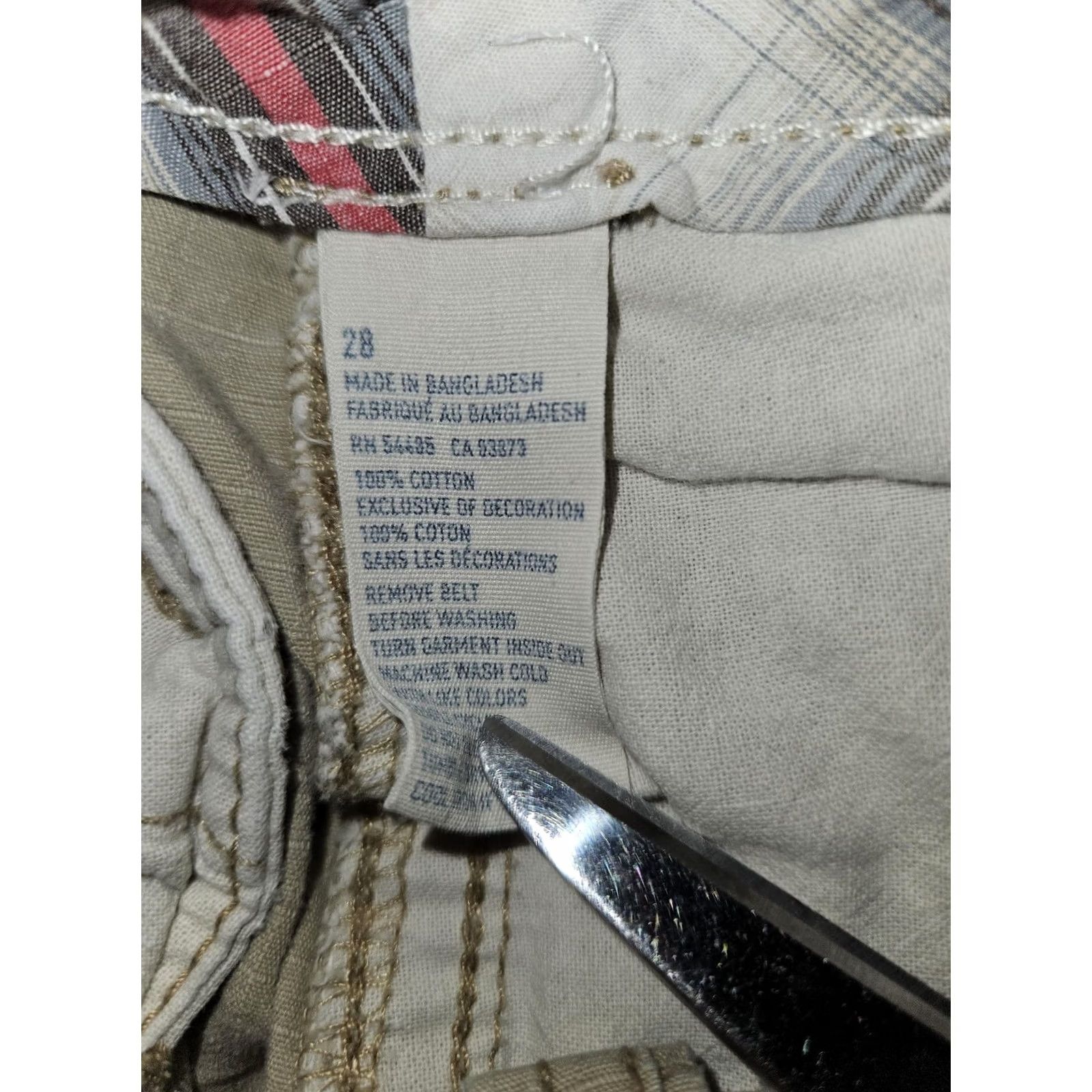 American Eagle Outfitters VINTAGE? No. American Eagle Outfitters Cargo Shorts Mens 28 Beige Classic Length Ripstop Size US 28 / EU 44 - 3 Thumbnail