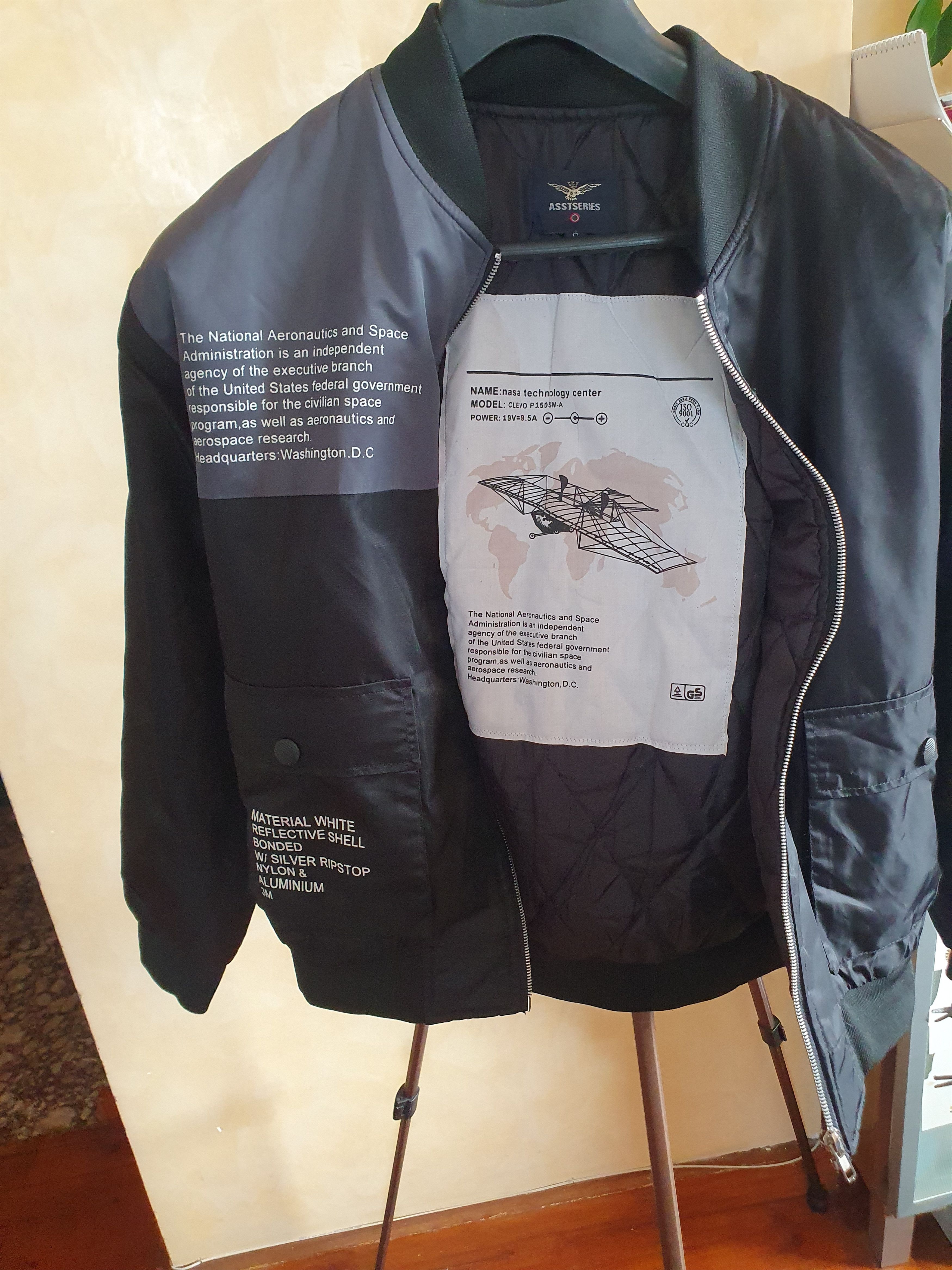 NASA Asstseries Nasa Bomber Jacket Space Aeronautics USFlag Size US S / EU 44-46 / 1 - 13 Thumbnail