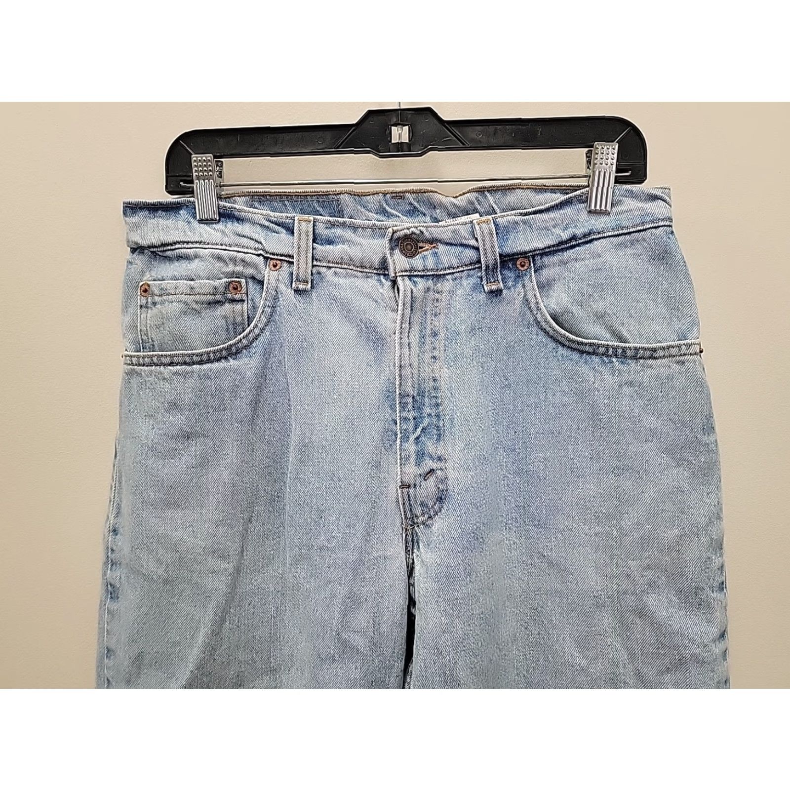Levi's VINTAGE Levi's Jeans Men 34x30 550 Relaxed Tapered Light Wash USA Jeans Size US 34 / EU 50 - 2 Thumbnail