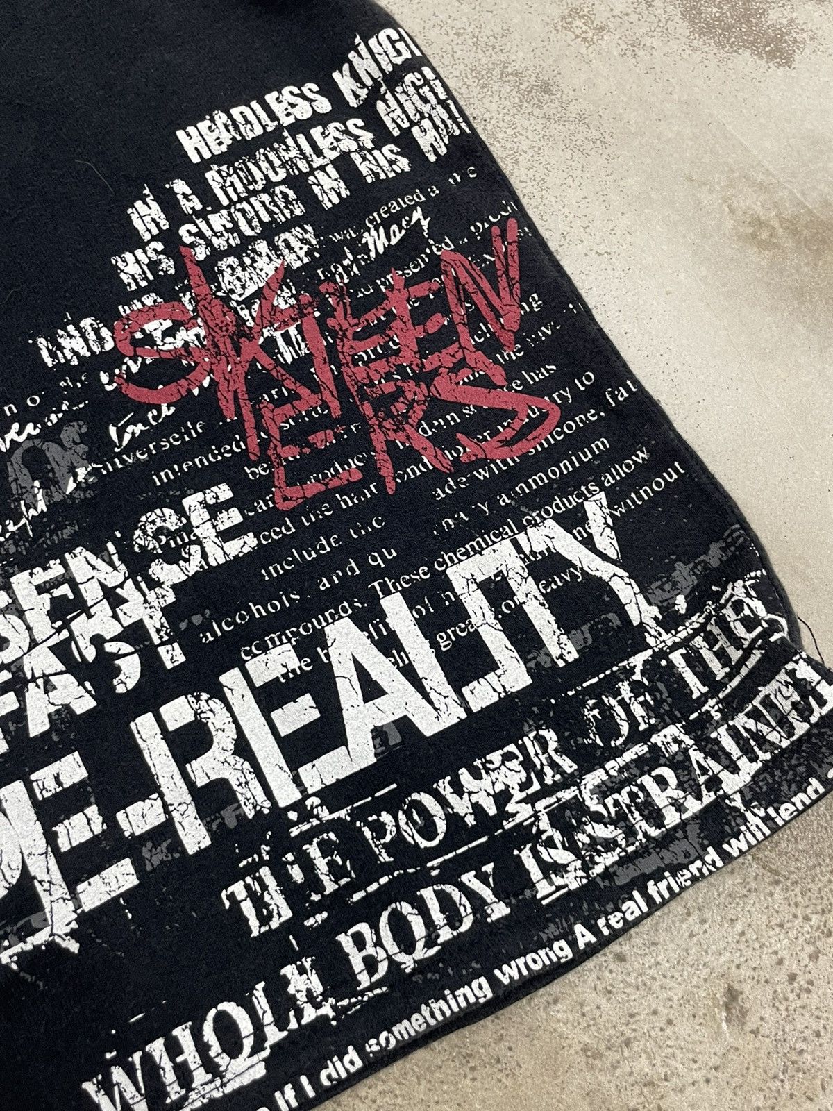 Japanese Brand Beaumere Destruction Wish Affliction Punk Tour Y2K Wording Size US XXL / EU 58 / 5 - 7 Thumbnail