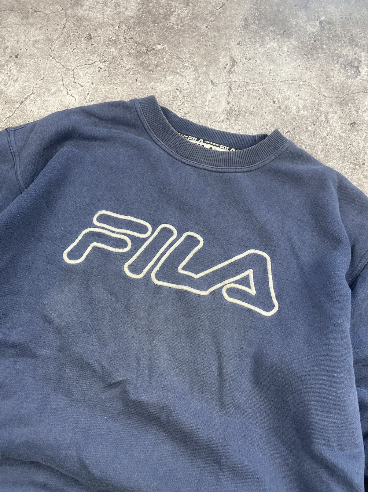 Fila × Vintage Vintage Fila big logo baggy boxy Y2K faded sweatshirt Size US S / EU 44-46 / 1 - 2 Thumbnail