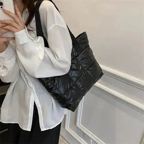 Japanese Brand Black Shoulder Bags Size ONE SIZE - 2 Thumbnail