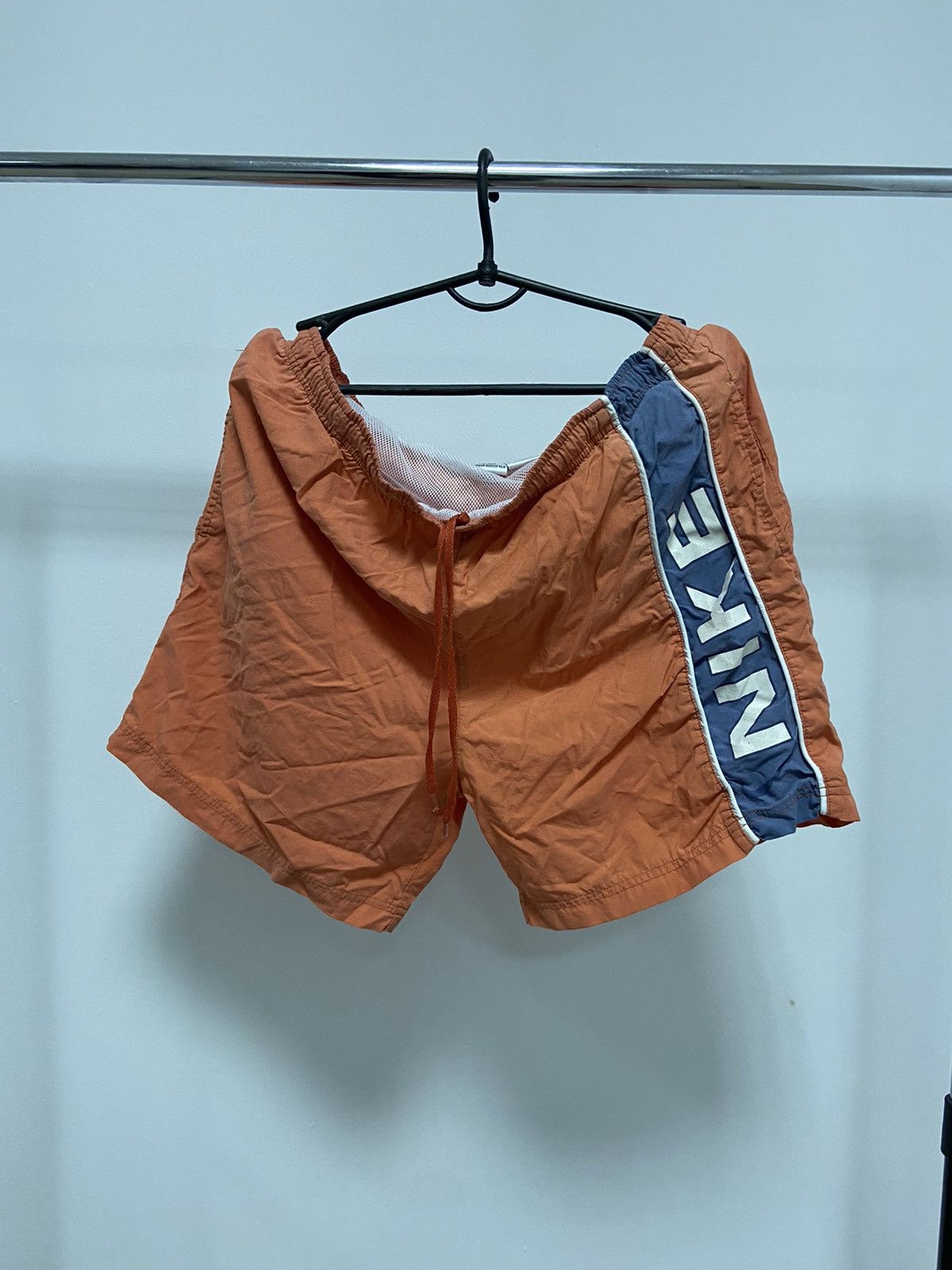Nike × Vintage Nike Shorts Vintage Big Logo Street Style Y2K Nylon Size US 34 / EU 50 - 1 Thumbnail