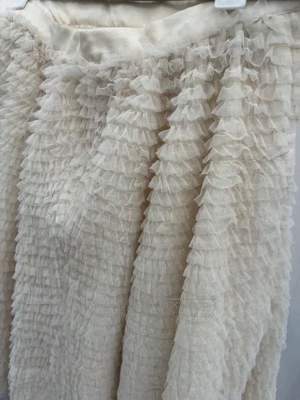Valentino Valentino Off-white cake cascading skirt Size S / US 4 / IT 40 - 4 Thumbnail