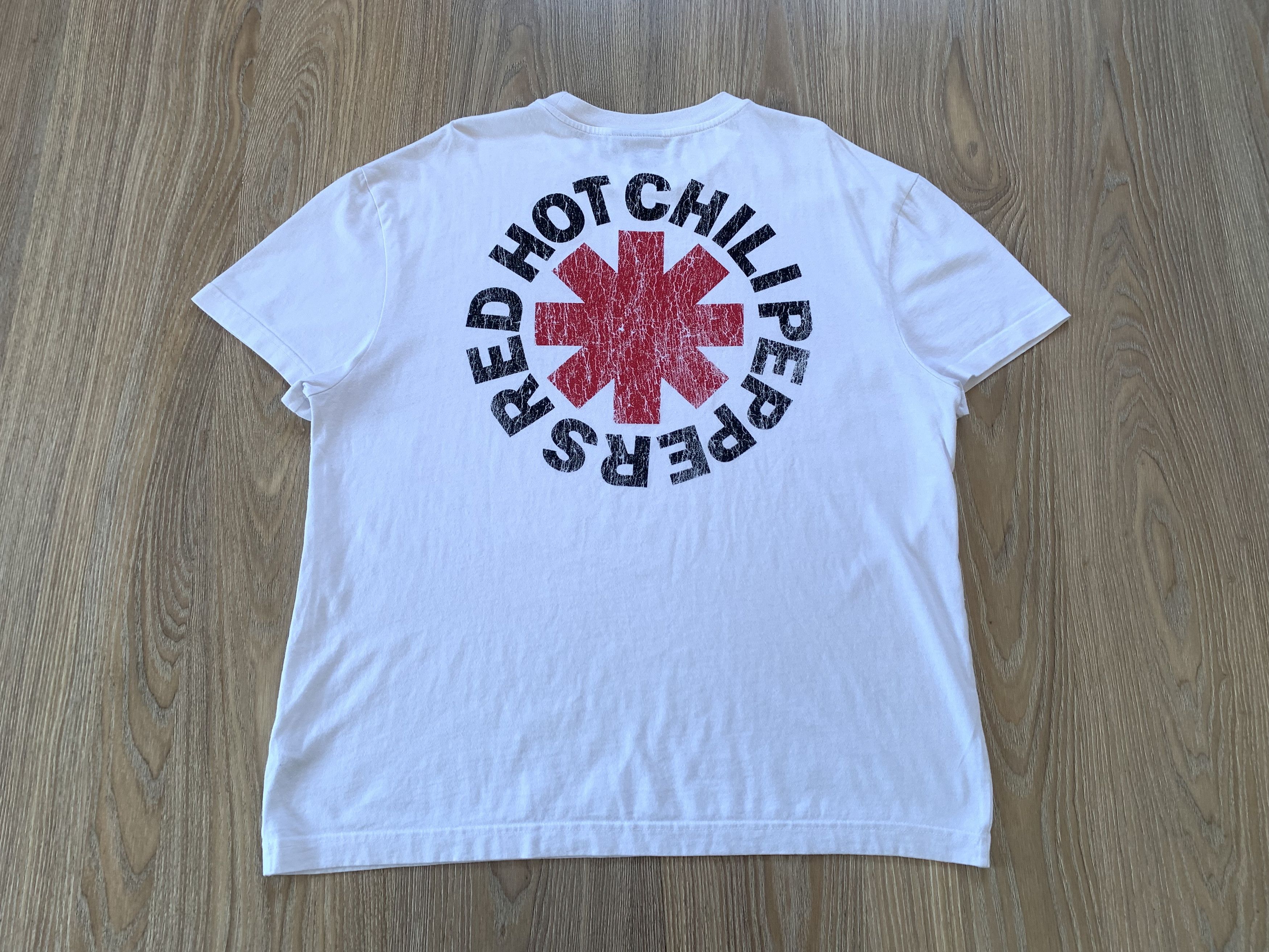 Band Tees Red Hot Chili Peppers White Printed T Shirt Size US L / EU 52-54 / 3 - 3 Thumbnail