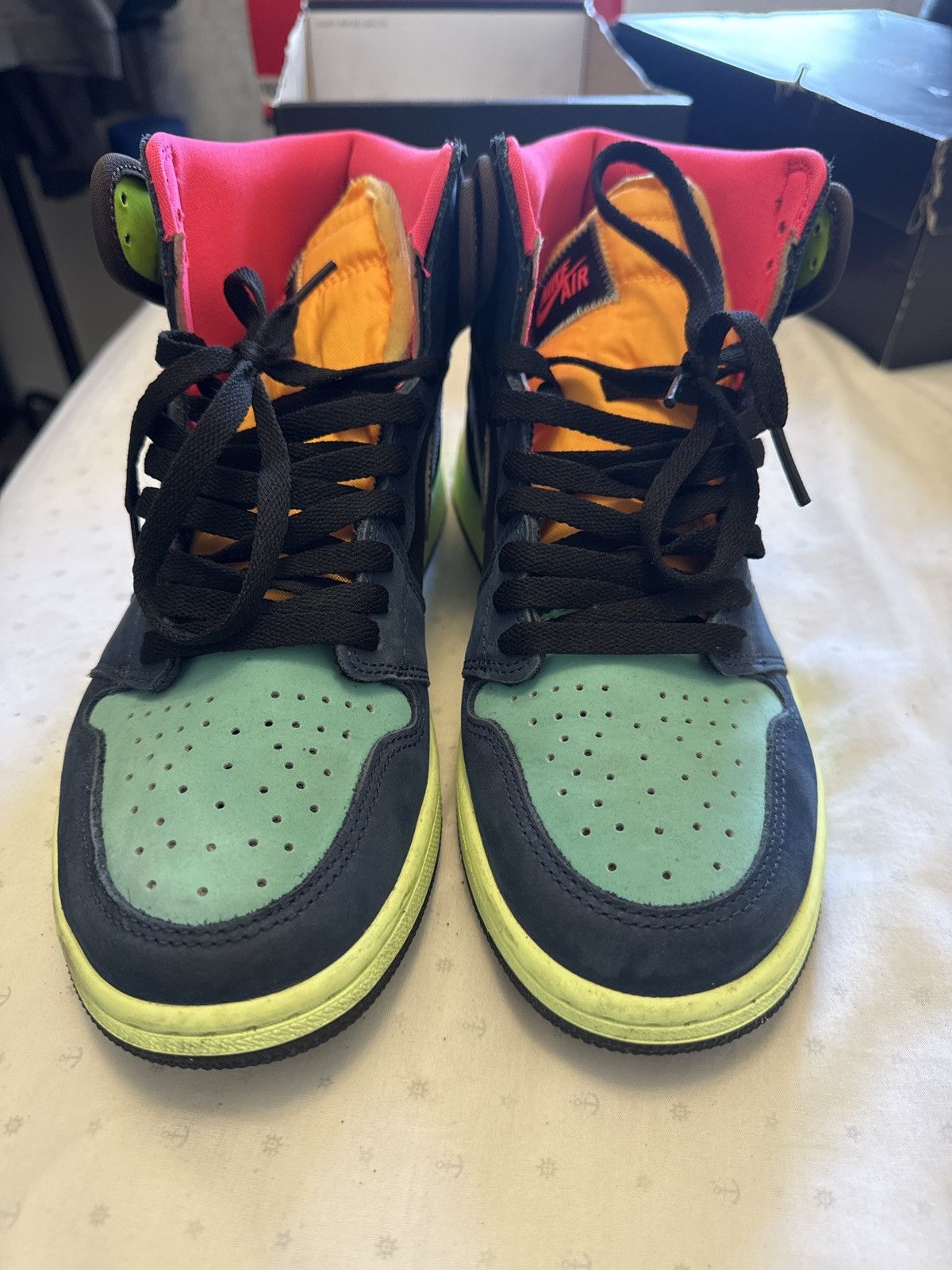 Nike Air Jordan 1 Retro High 'Tokyo Bio Hack' Size US 9.5 / EU 42-43 - 4 Thumbnail