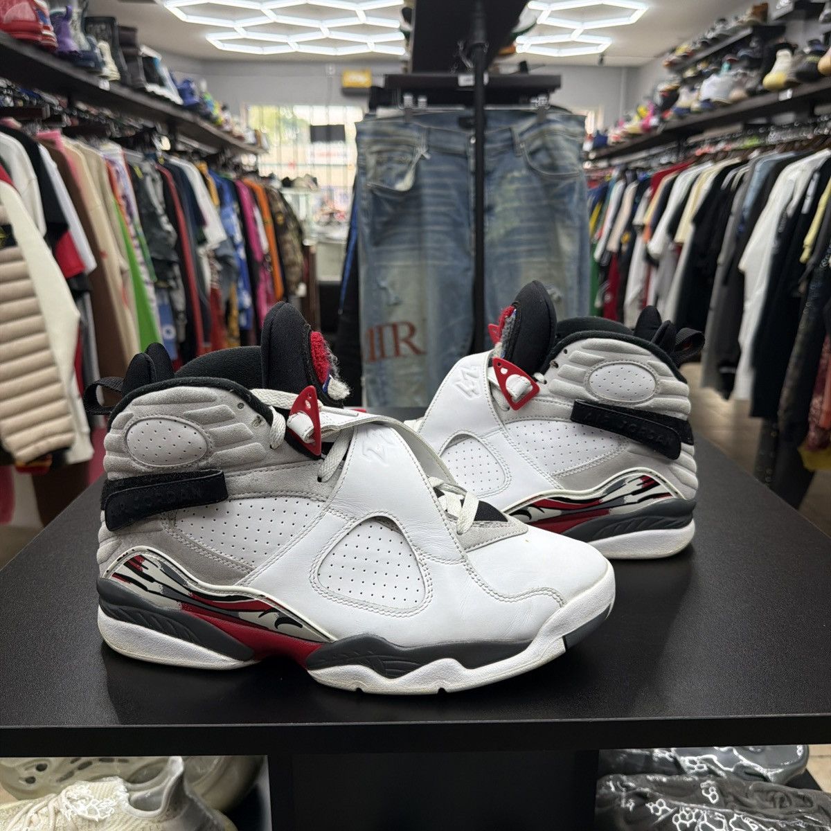 Jordan Brand Nike Air Jordan 8 VIII Retro Bugs Bunny 2025 Size 10 Size US 10 / EU 43 - 4 Thumbnail