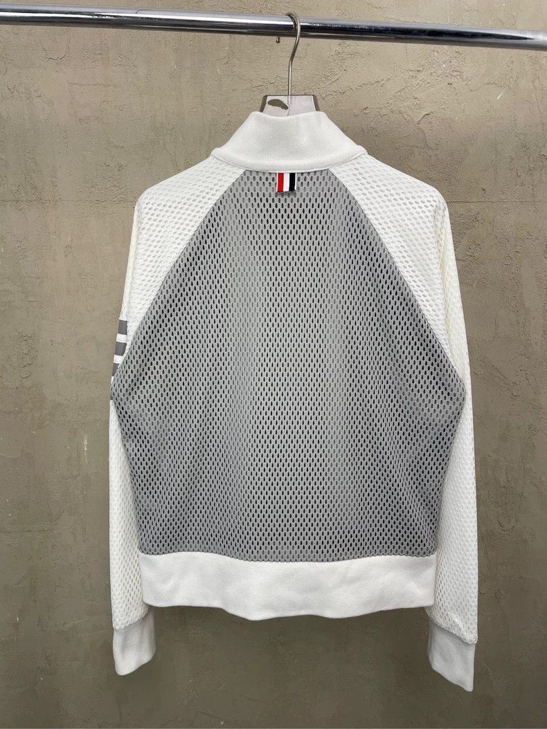 Thom Browne Thom Browne size1 Gray and white striped grid sports zipper Size US S / EU 44-46 / 1 - 3 Thumbnail