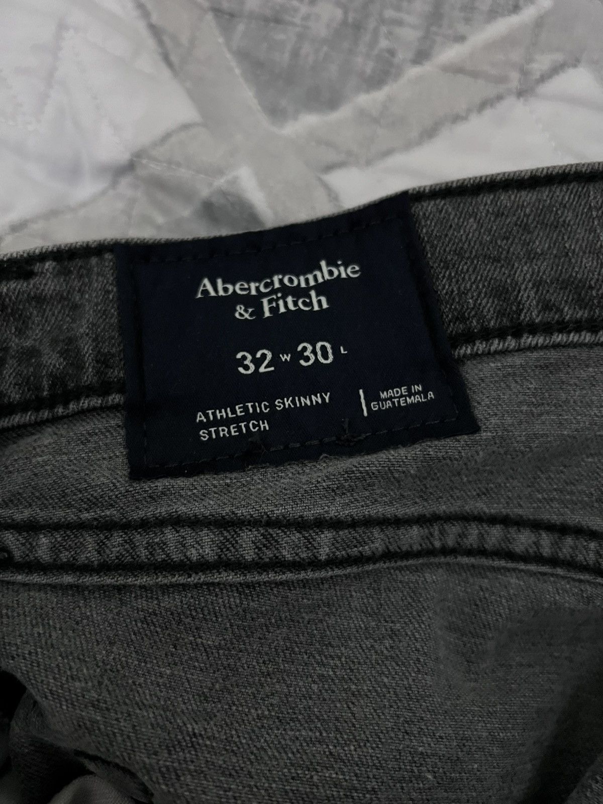 Abercrombie & Fitch Abercrombie and Fitch Ripped Denim 32x30 Size US 32 / EU 48 - 4 Thumbnail