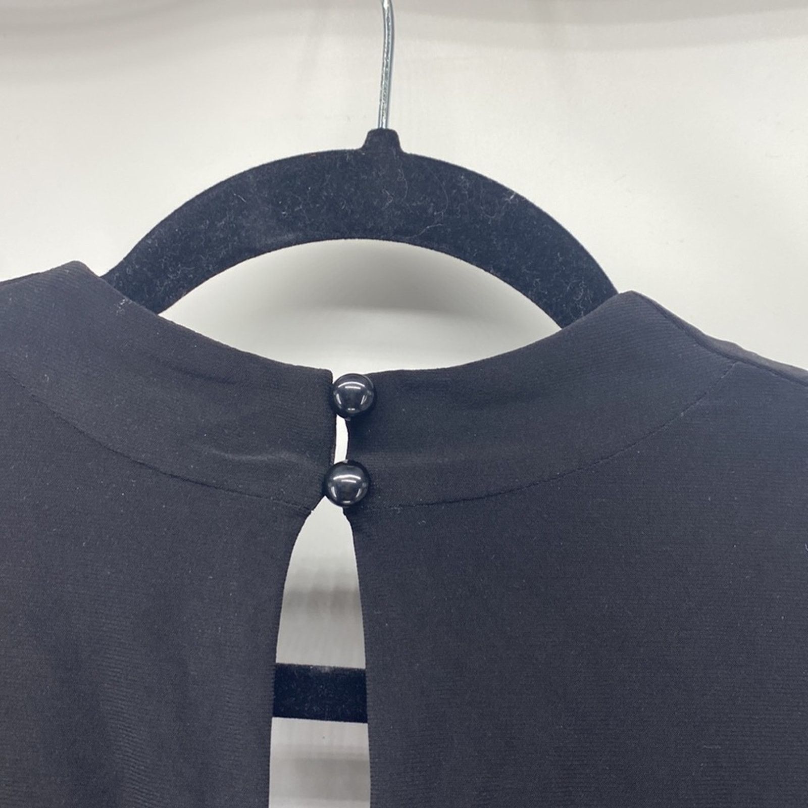 Other Sandra Darren black jumpsuit faux wrap top cropped wide leg Size 27" / US 4 / IT 40 - 10 Thumbnail